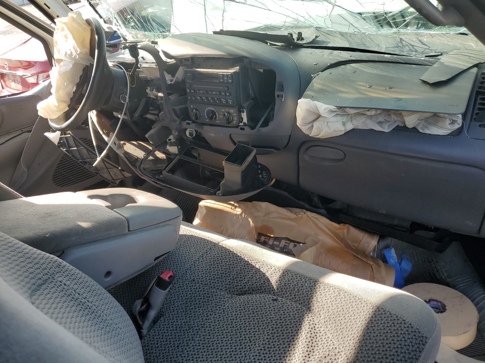 1FTRX18L9XNC08317 1999 Ford F150