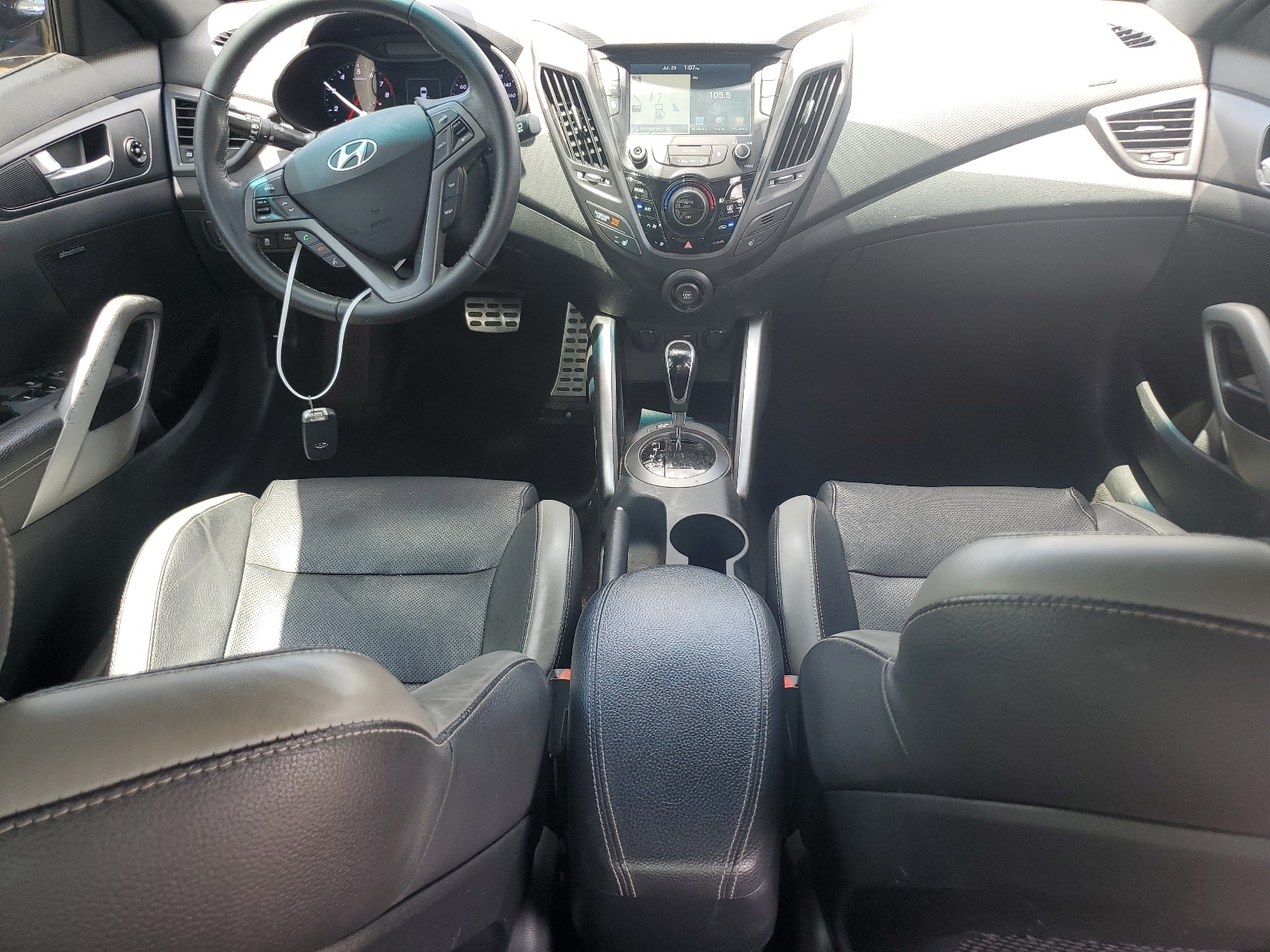 KMHTC6AE5HU309707 2017 Hyundai Veloster Turbo