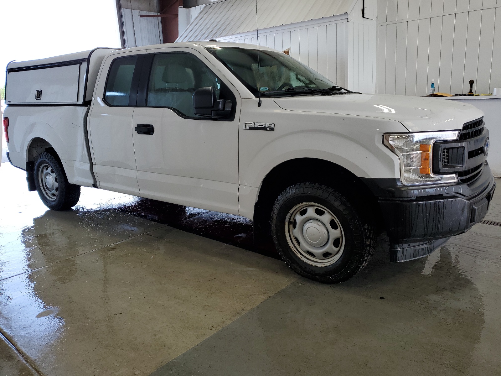 2018 Ford F150 Super Cab vin: 1FTEX1CB3JKD46568