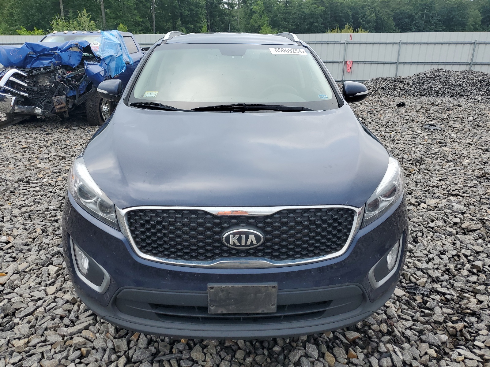 2016 Kia Sorento Lx vin: 5XYPGDA33GG154023