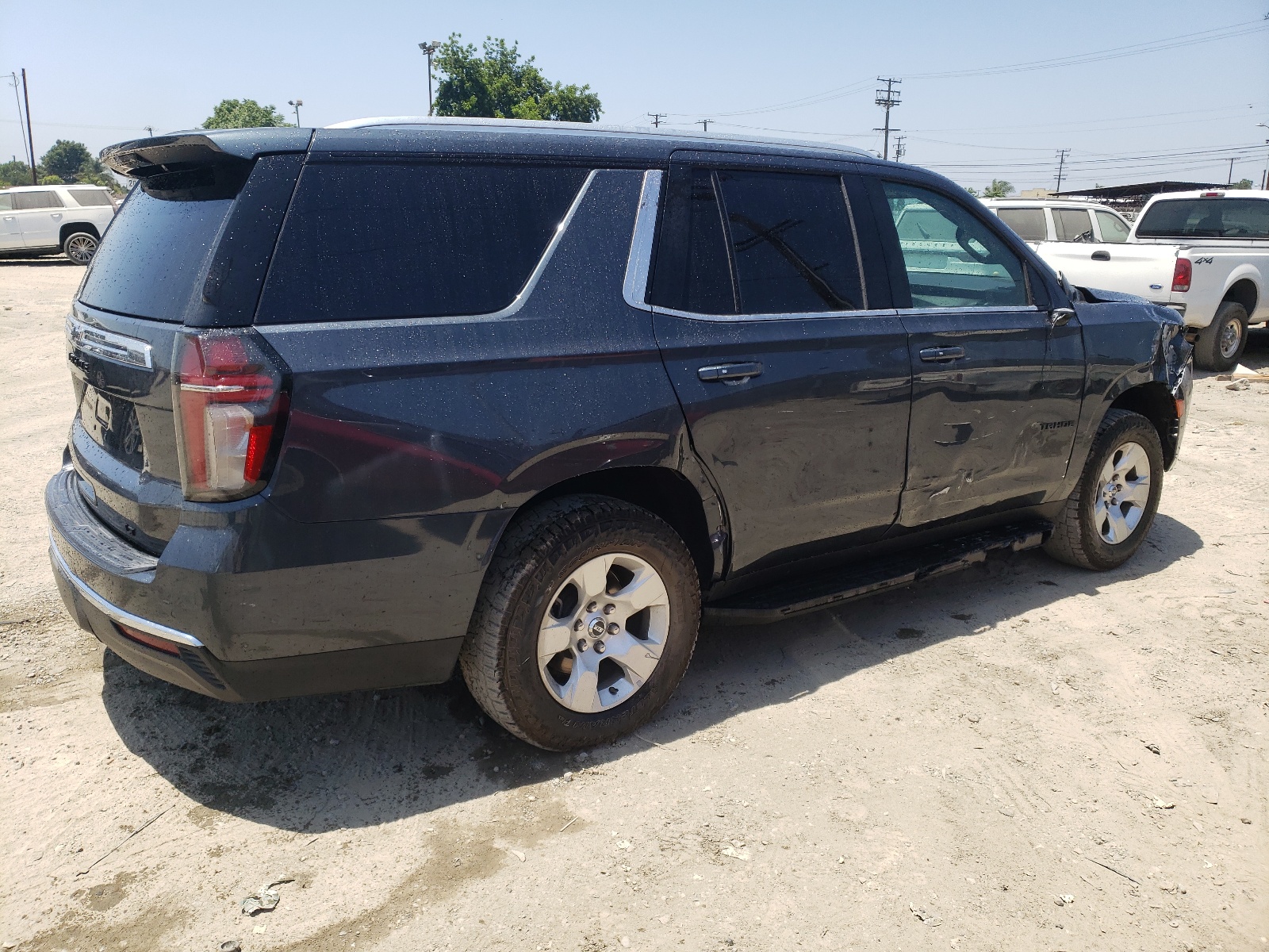 2021 Chevrolet Tahoe C1500 Lt vin: 1GNSCNKD1MR103675