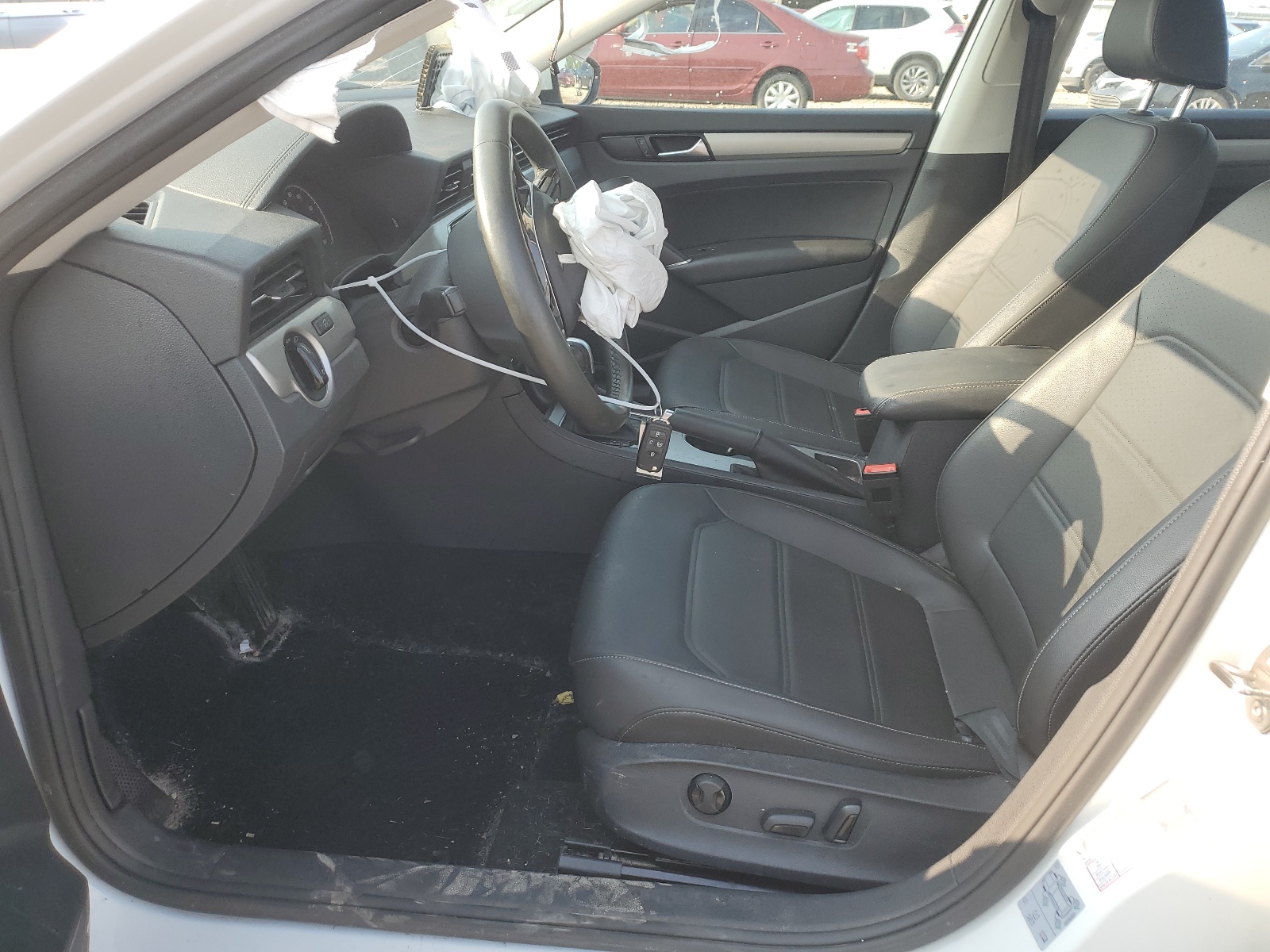 1VWSA7A38NC001407 2022 Volkswagen Passat Se