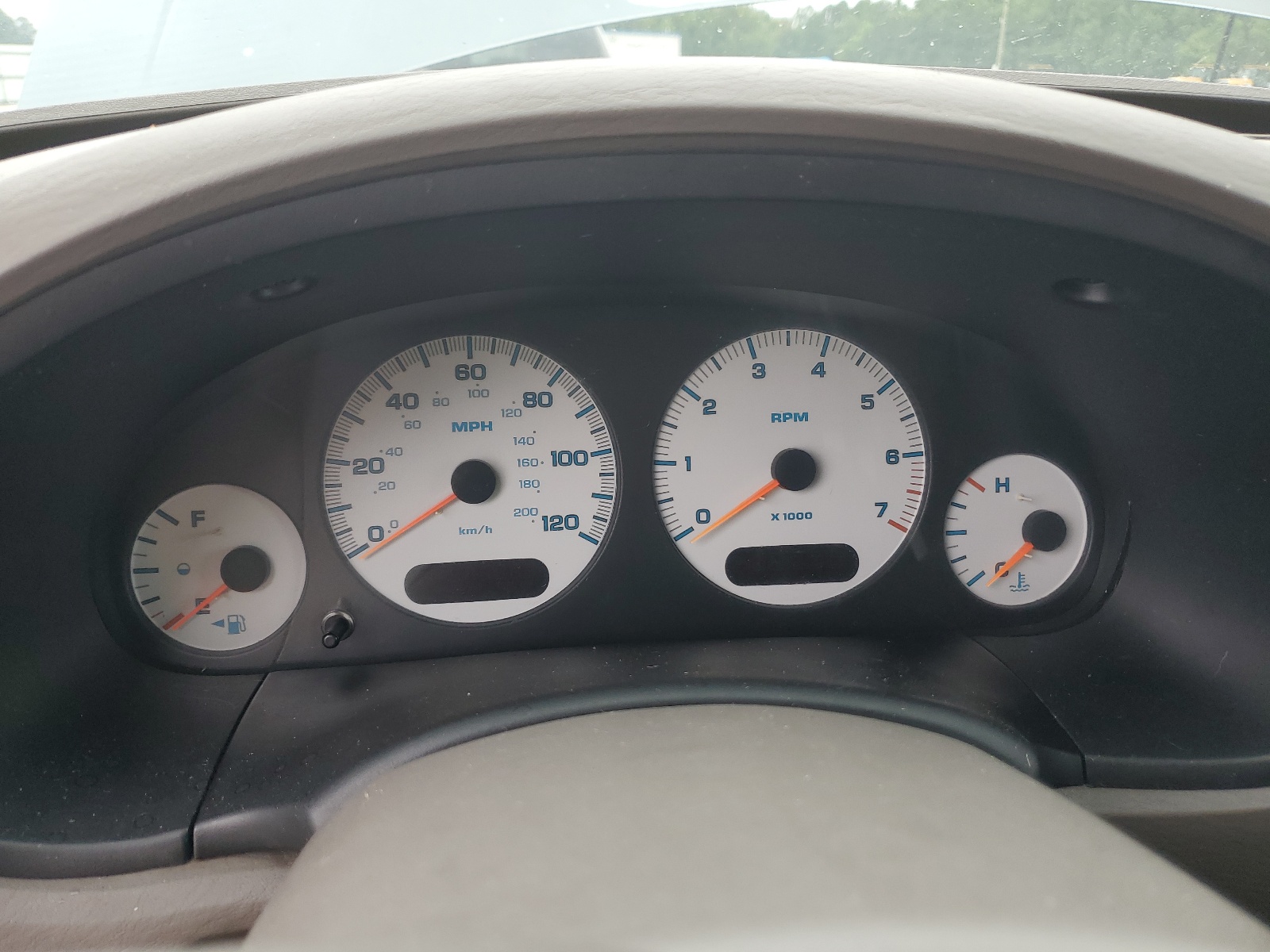 2C4GP44382R552277 2002 Chrysler Town & Country Lx