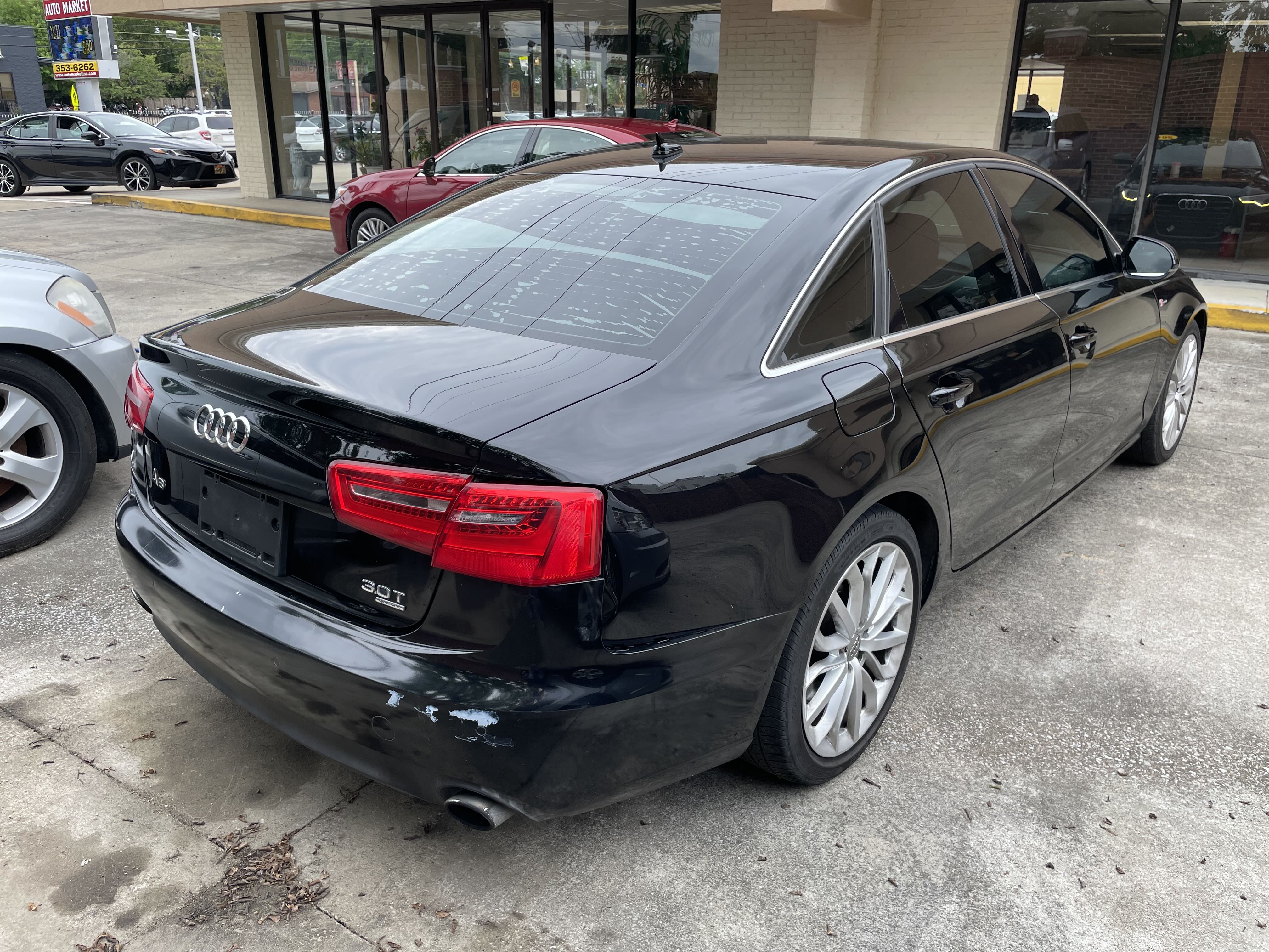 2012 Audi A6 vin: WAUBGAFCXCN016612