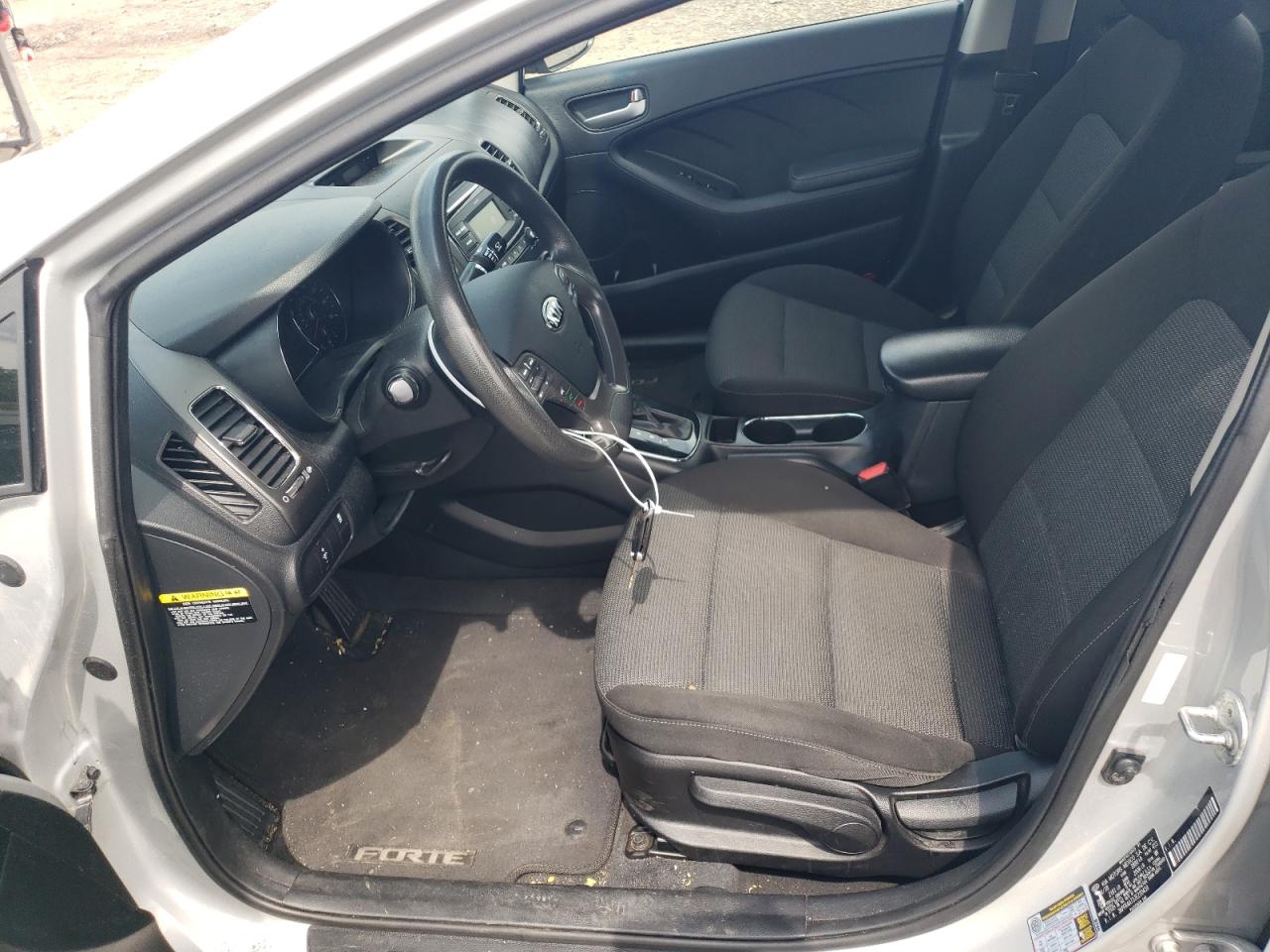 2018 Kia Forte Lx VIN: 3KPFK4A72JE230459 Lot: 63255014