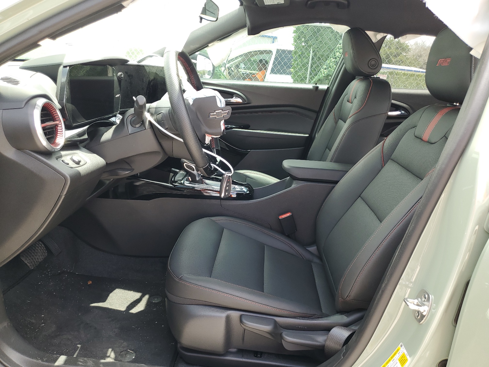 KL77LJE28RC185056 2024 Chevrolet Trax 2Rs