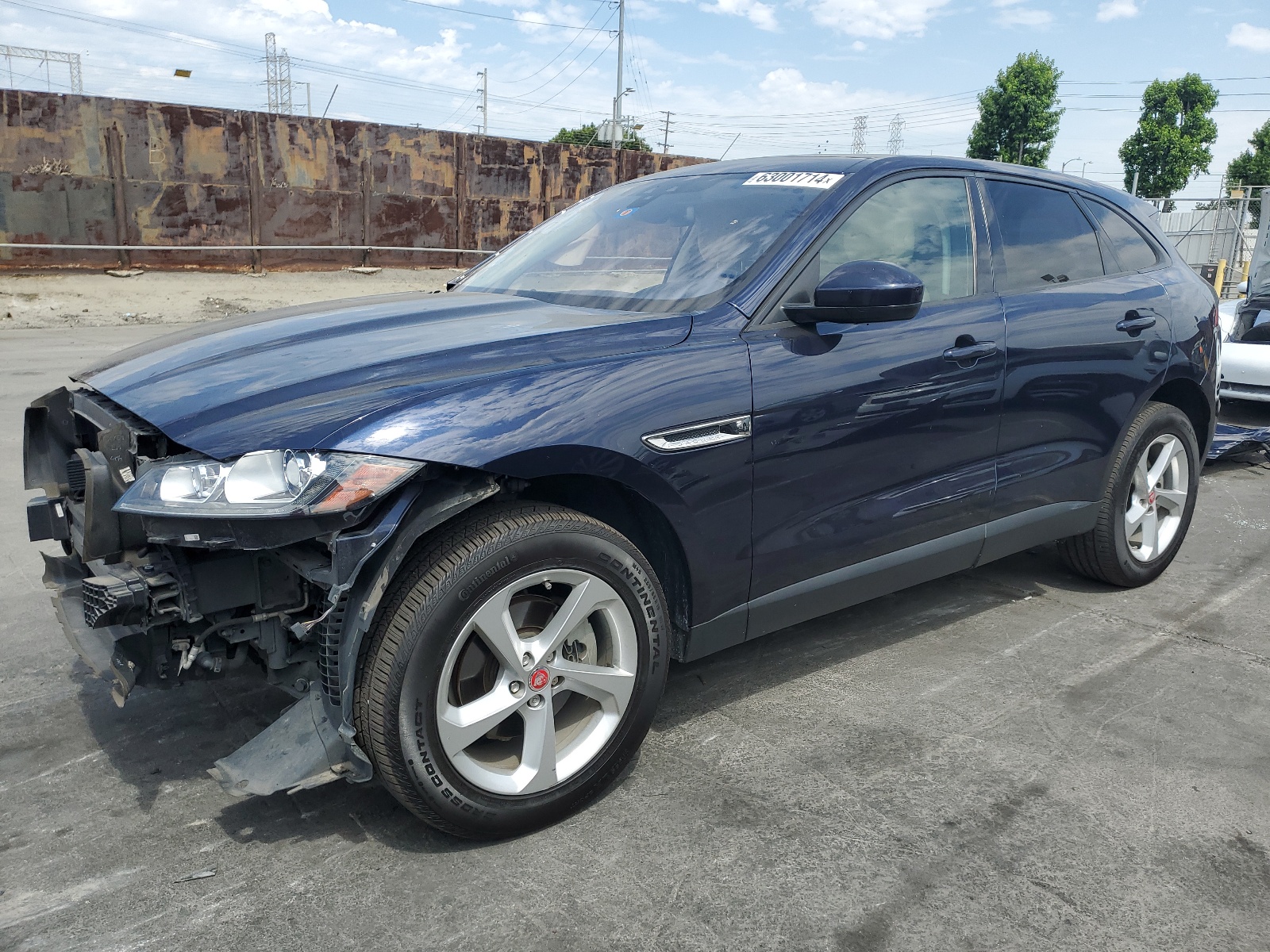 2018 Jaguar F-Pace Premium vin: SADCJ2FX9JA256647