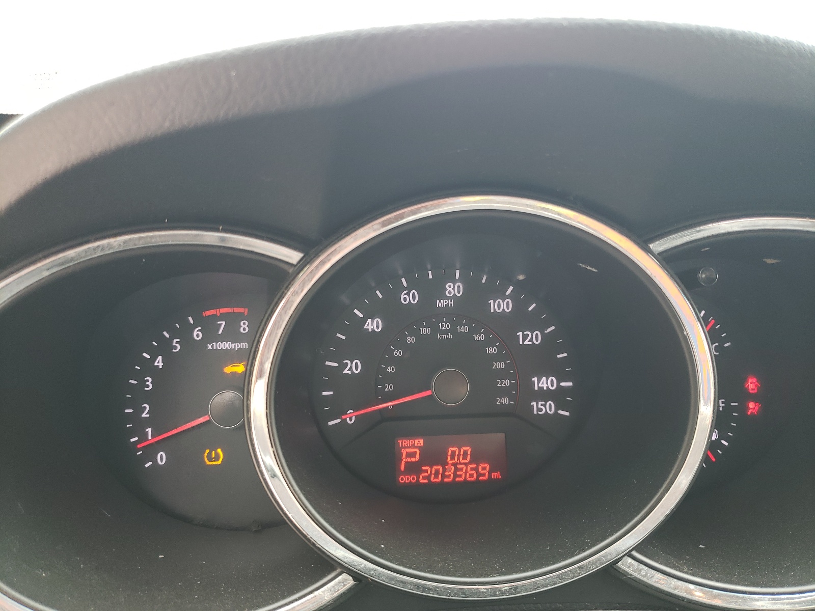 2012 Kia Sorento Base vin: 5XYKTDA63CG223688