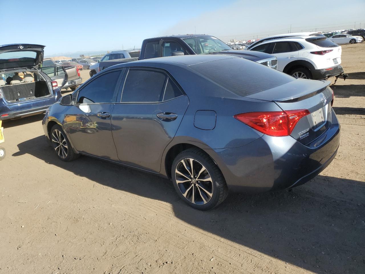 VIN 5YFBURHE0HP642608 2017 TOYOTA COROLLA no.2