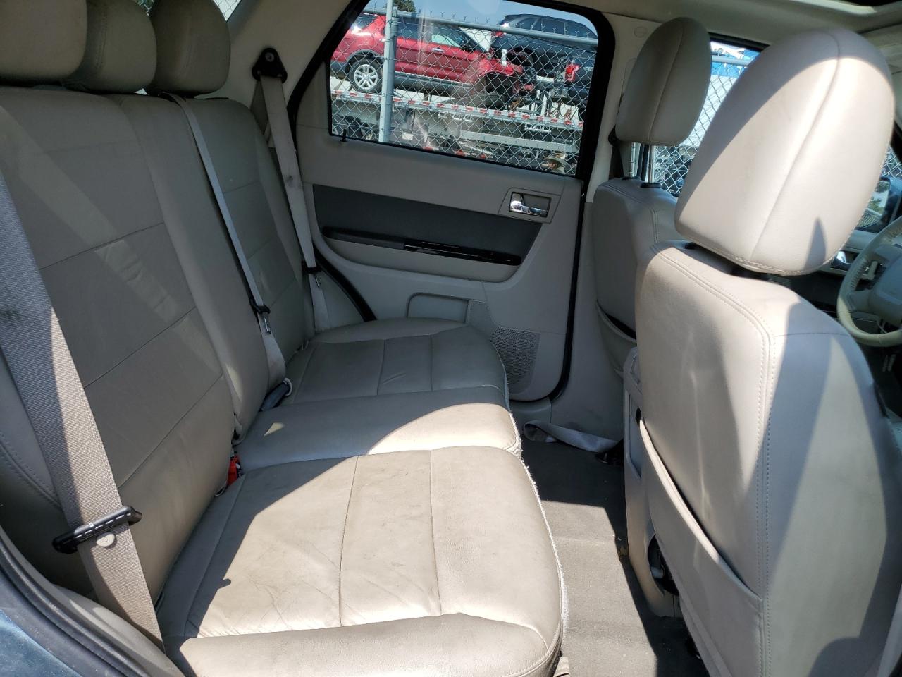 2011 Ford Escape Hybrid VIN: 1FMCU5K31BKB29051 Lot: 64816864