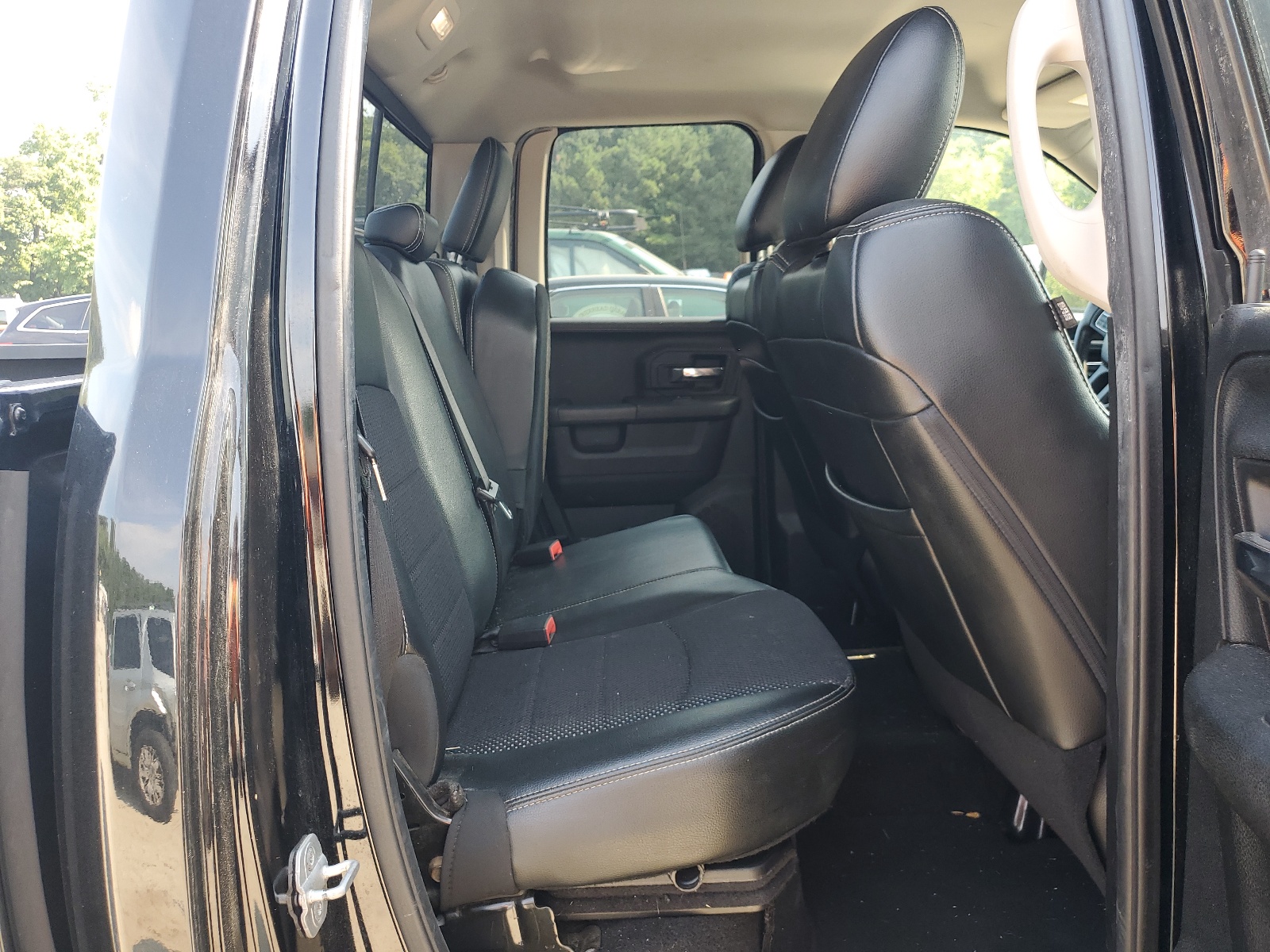 1C6RR7HT7DS532058 2013 Ram 1500 Sport