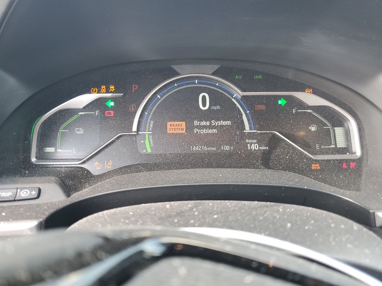 JHMZC5F36JC001018 2018 Honda Clarity Touring