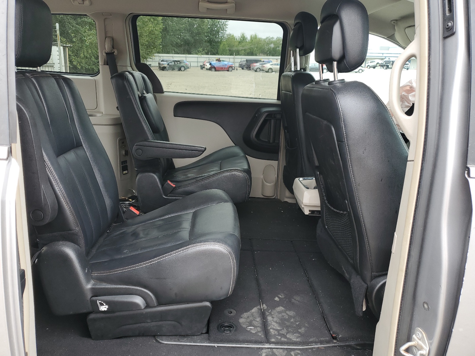 2C4RC1BG1ER383149 2014 Chrysler Town & Country Touring