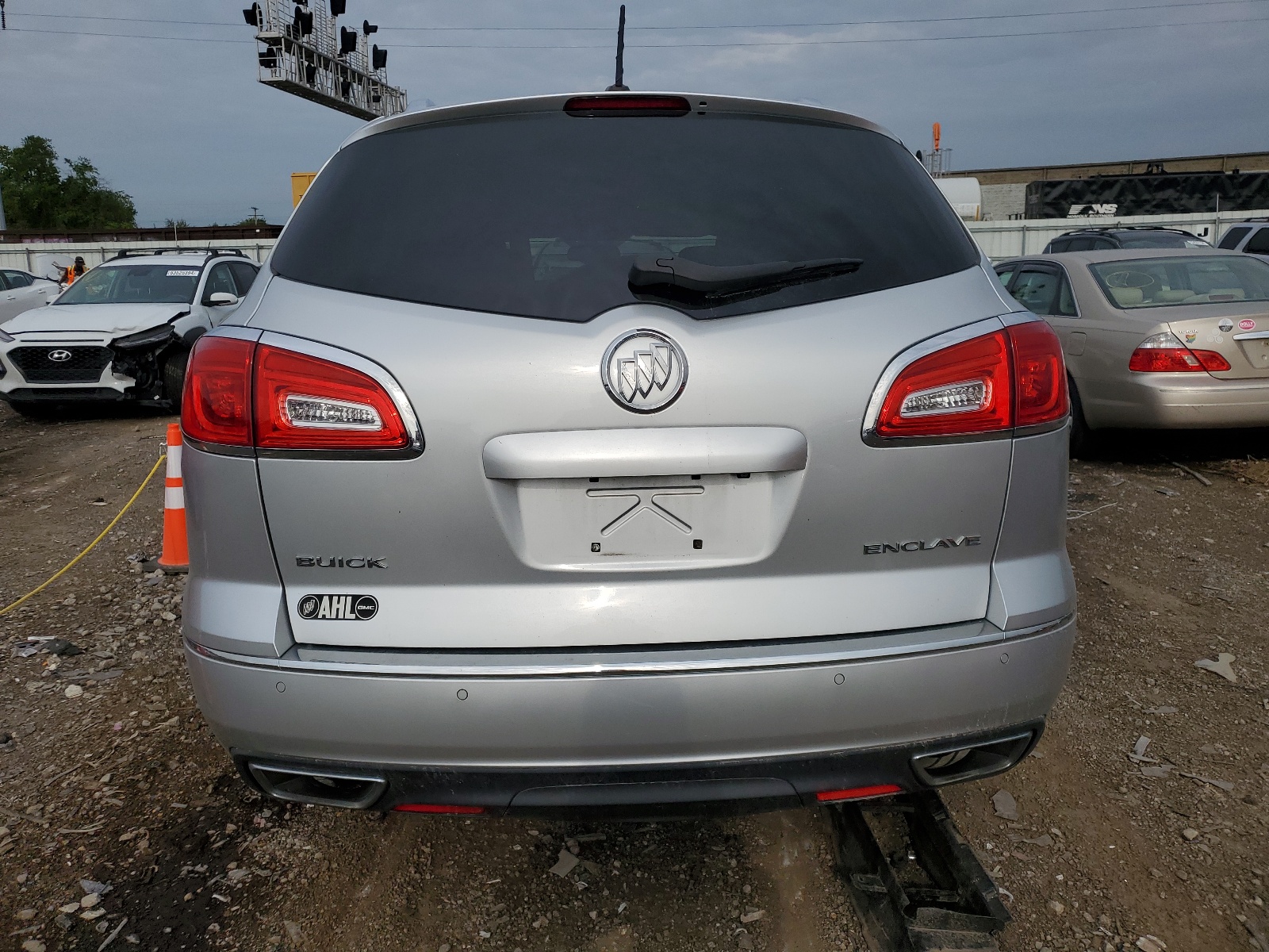 5GAKRAKD4HJ319302 2017 Buick Enclave