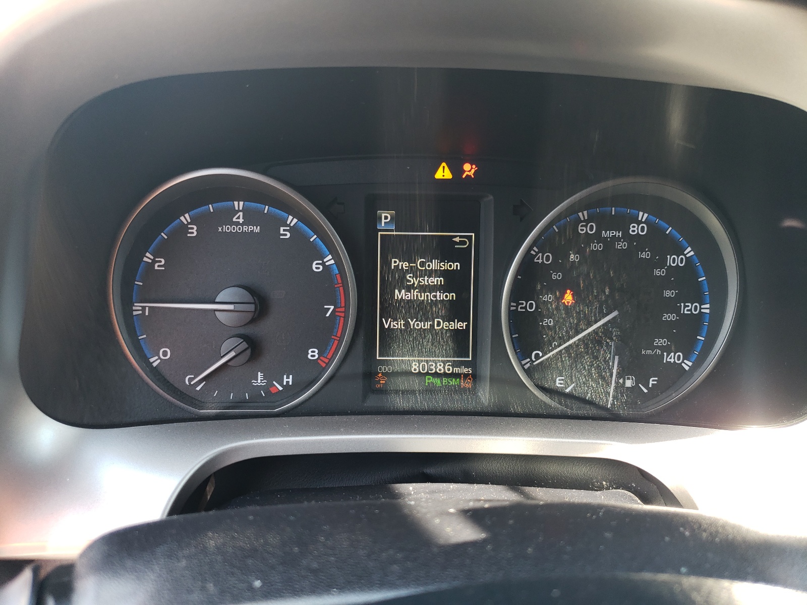 JTMWFREV0HD094953 2017 Toyota Rav4 Xle