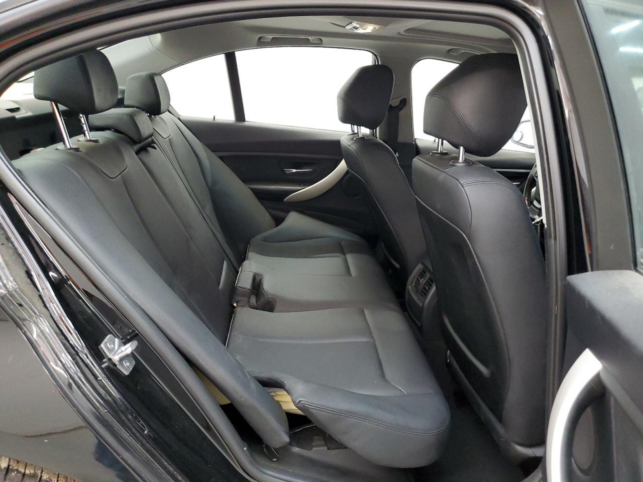 2014 BMW 320 I VIN: WBA3B1C57EK130743 Lot: 62061484