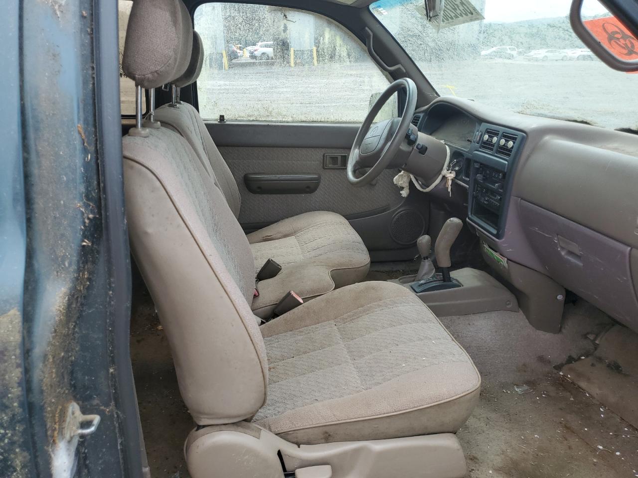 1995 Toyota Tacoma Xtracab VIN: 4TAUN73C4SZ047995 Lot: 63928094