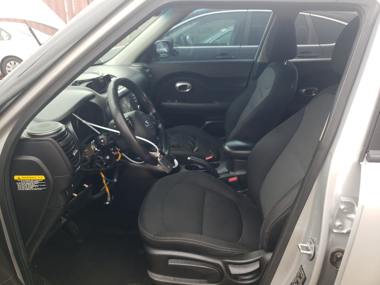 KNDJP3A55J7578146 2018 Kia Soul +