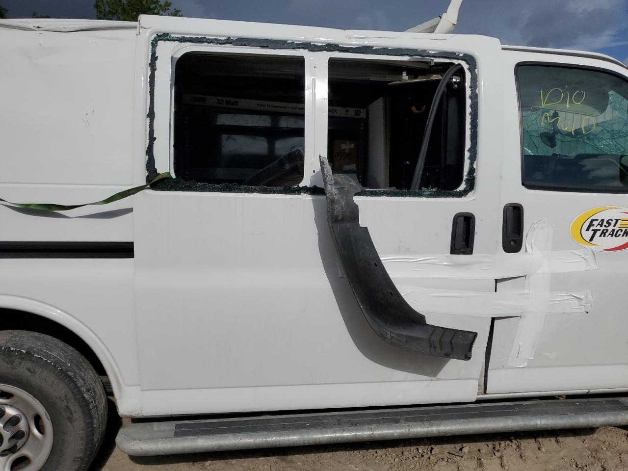 1GTW7AFG3K1368508 2019 GMC Savana G2500