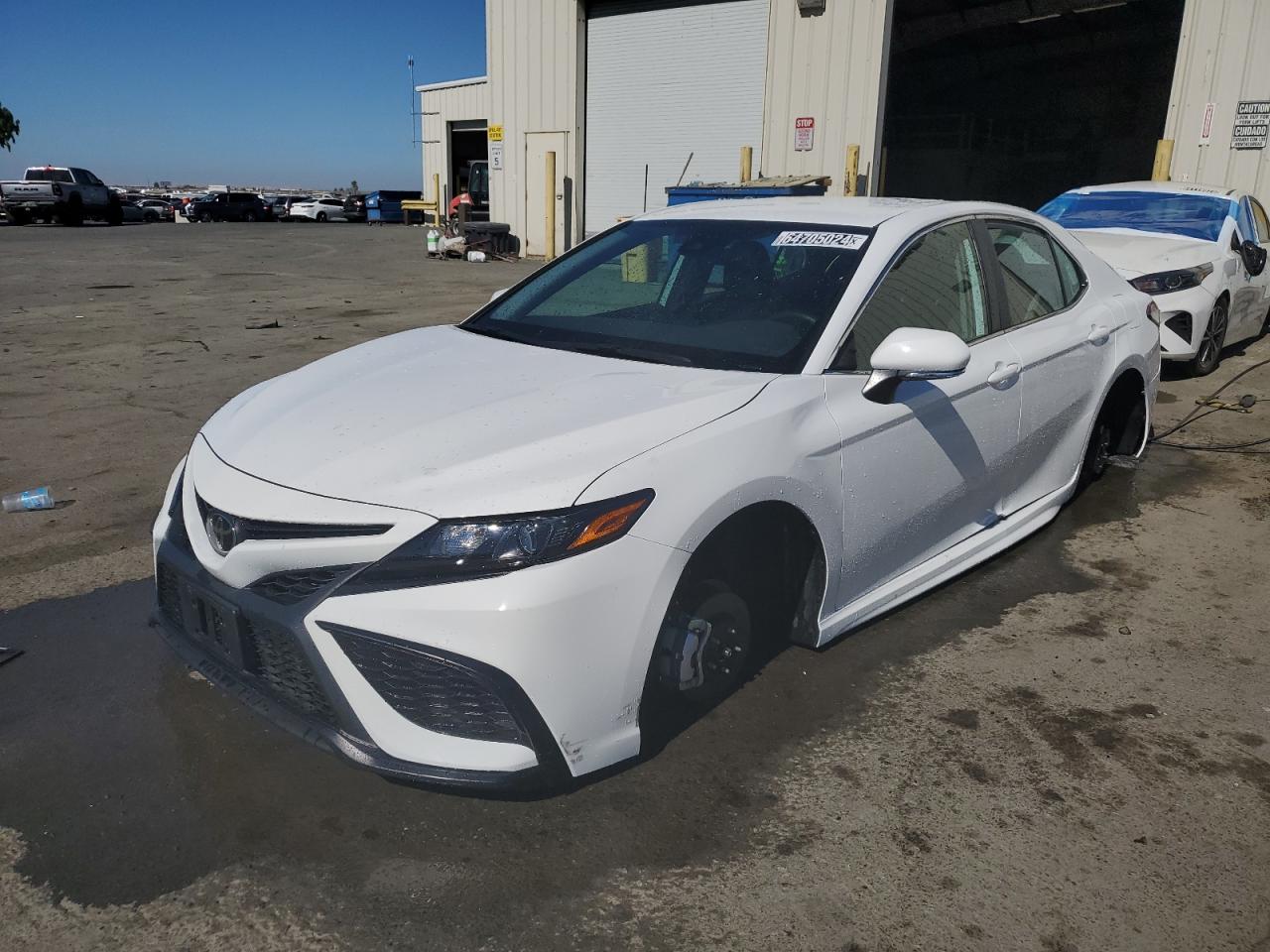 Martinez, CA에서 판매 중인 2023 Toyota Camry Se Night Shade - Side