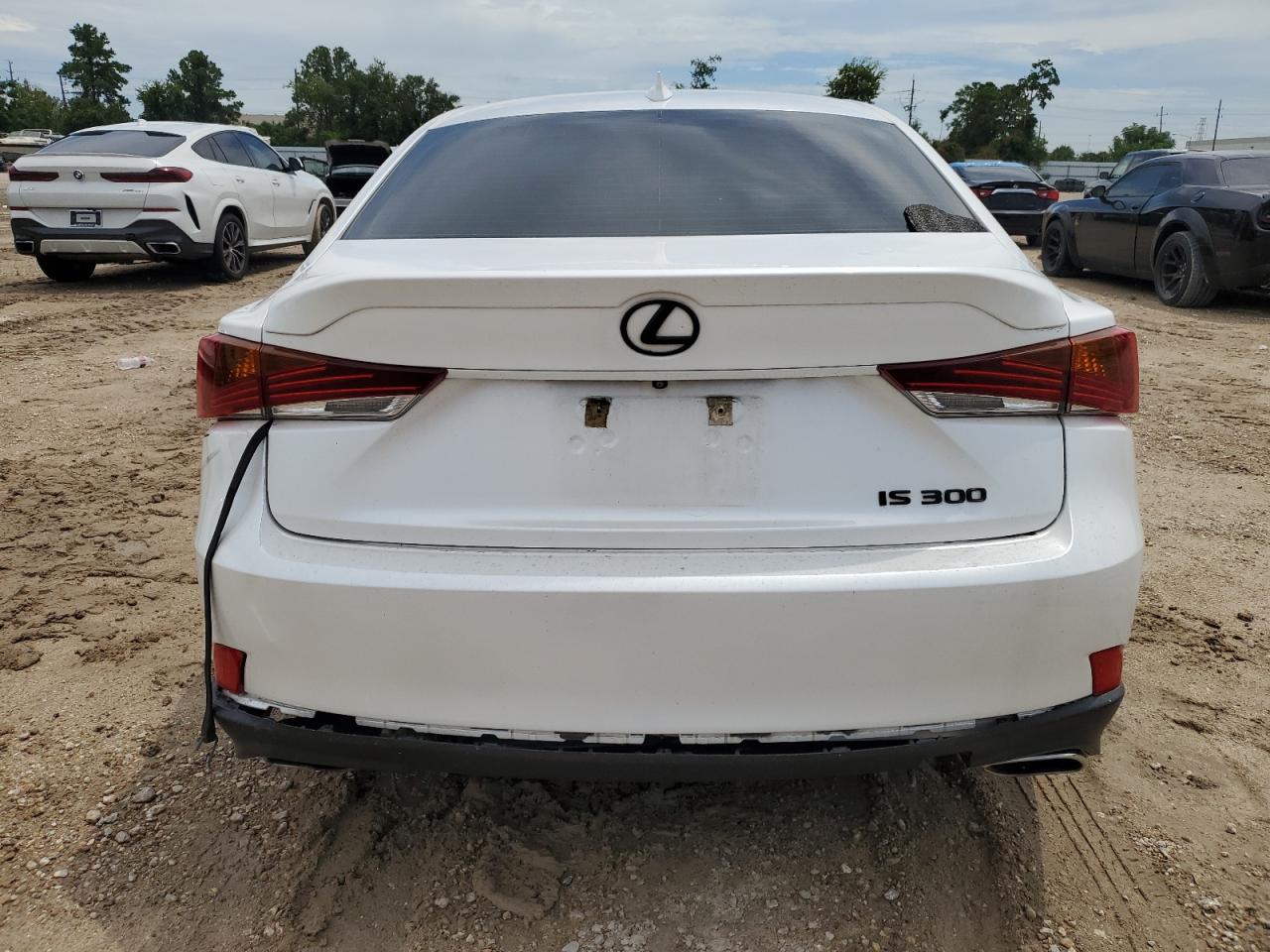 2018 Lexus Is 300 VIN: JTHBA1D22J5077043 Lot: 63716954