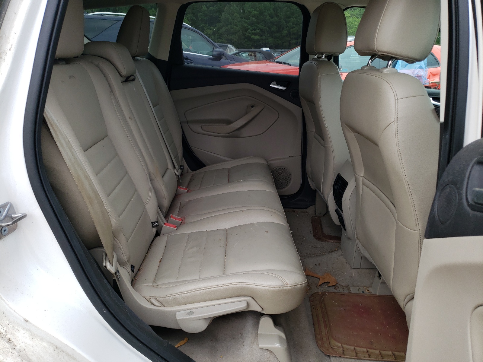 1FMCU0J97EUD36092 2014 Ford Escape Titanium