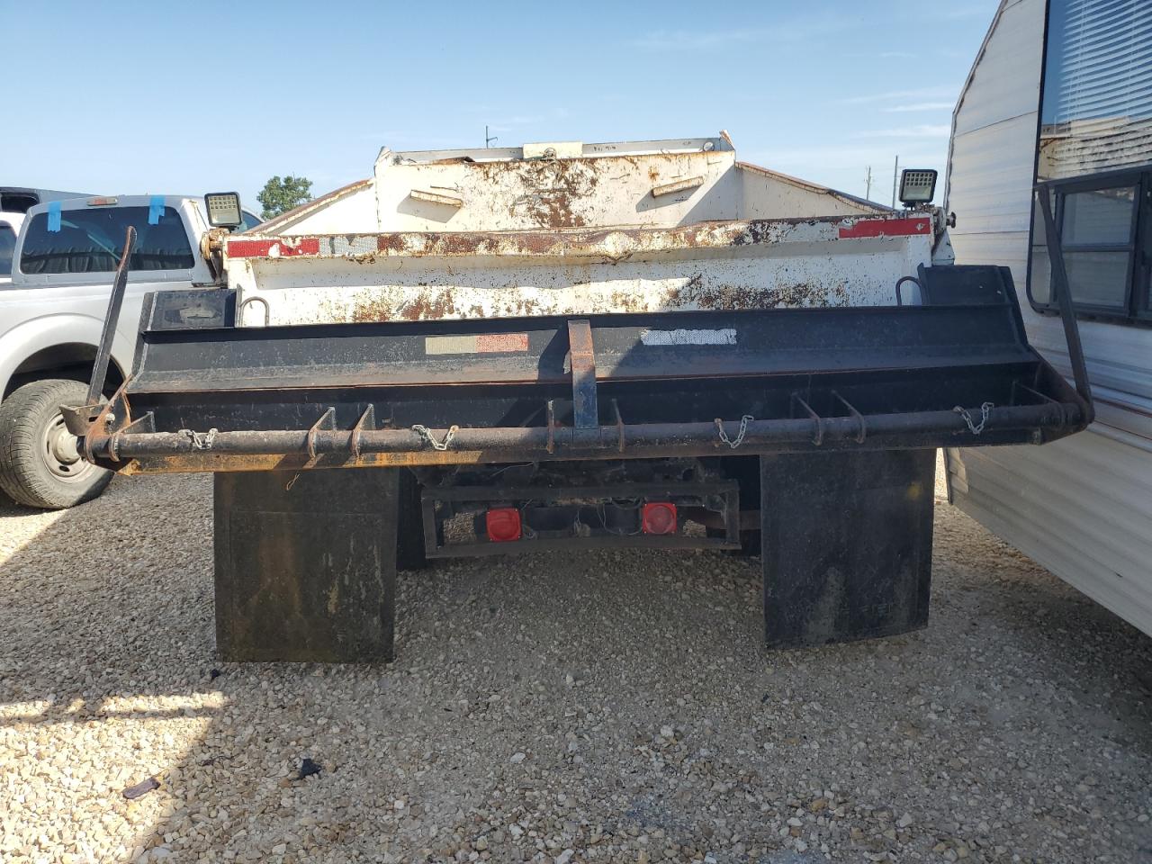 2004 Ford F350 Super Duty VIN: 1FDWW36S54EB03275 Lot: 60876384