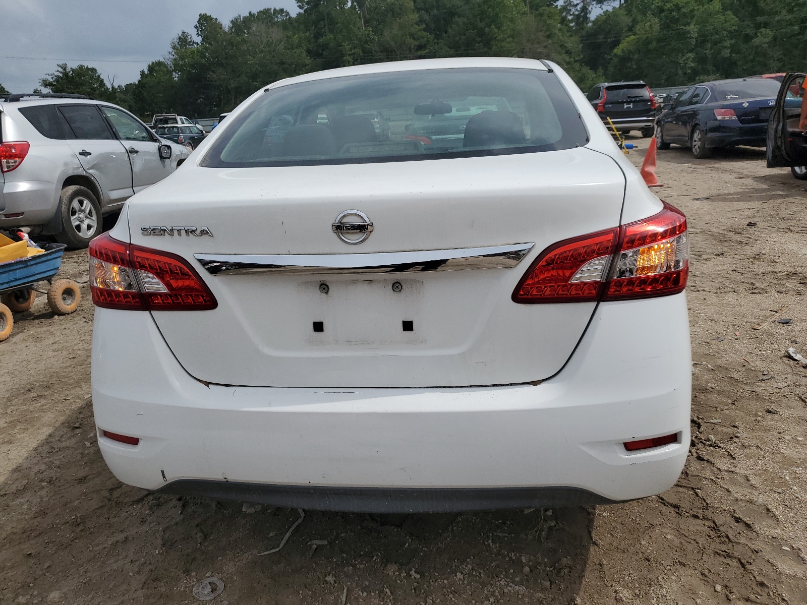 2015 Nissan Sentra S vin: 3N1AB7AP6FY347501