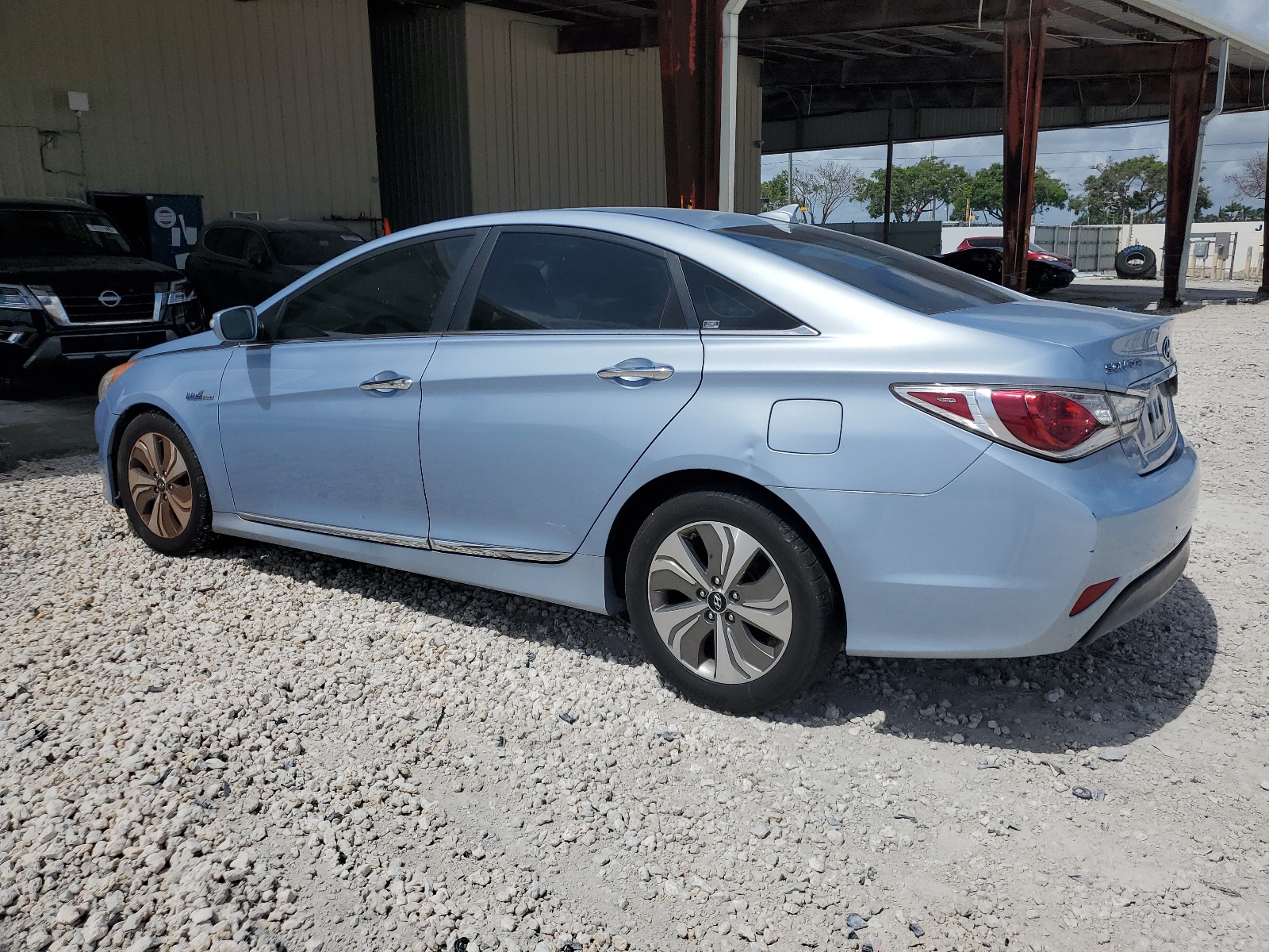 2013 Hyundai Sonata Hybrid vin: KMHEC4A4XDA050969