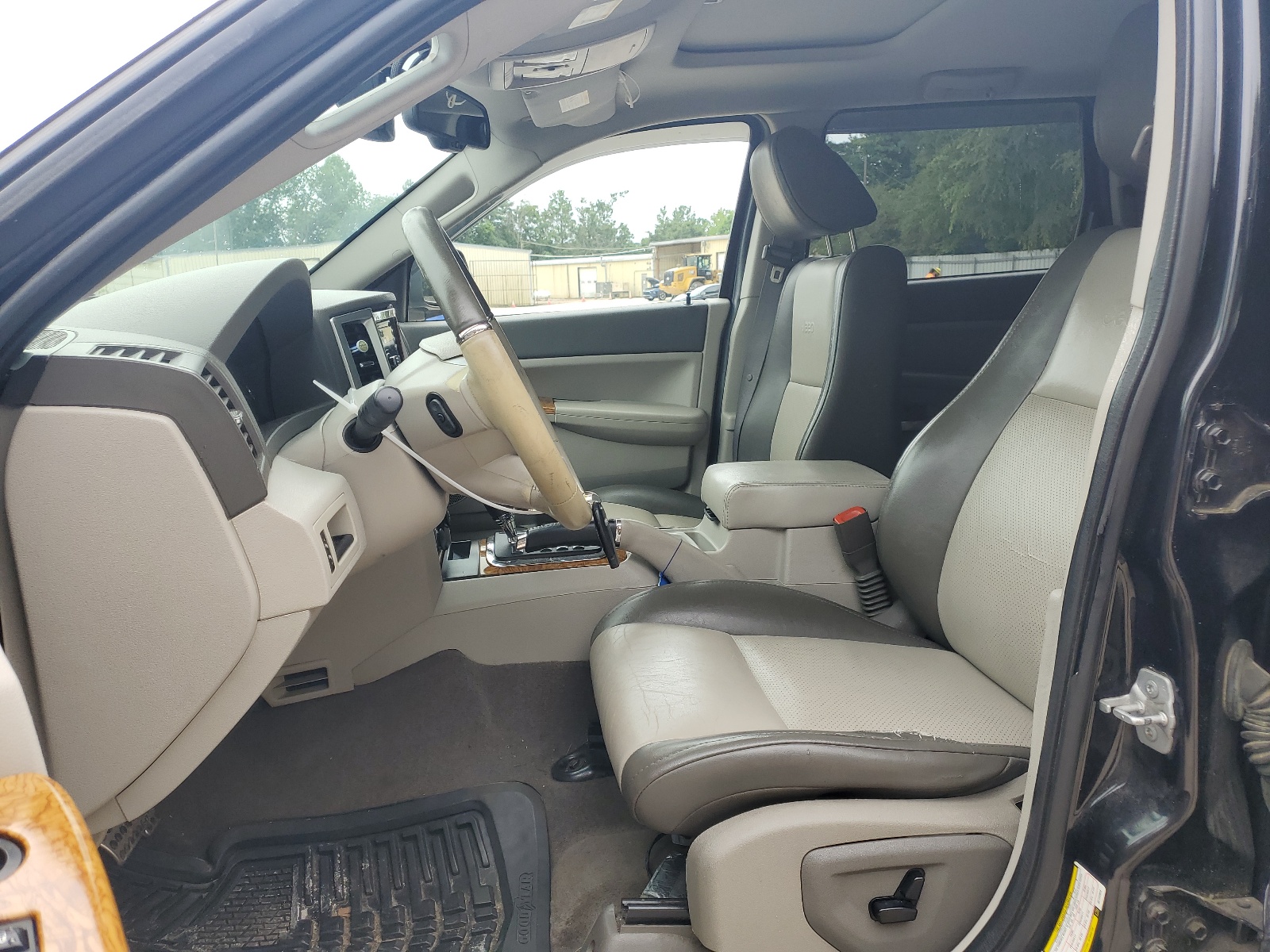 1J8HS58218C144949 2008 Jeep Grand Cherokee Limited