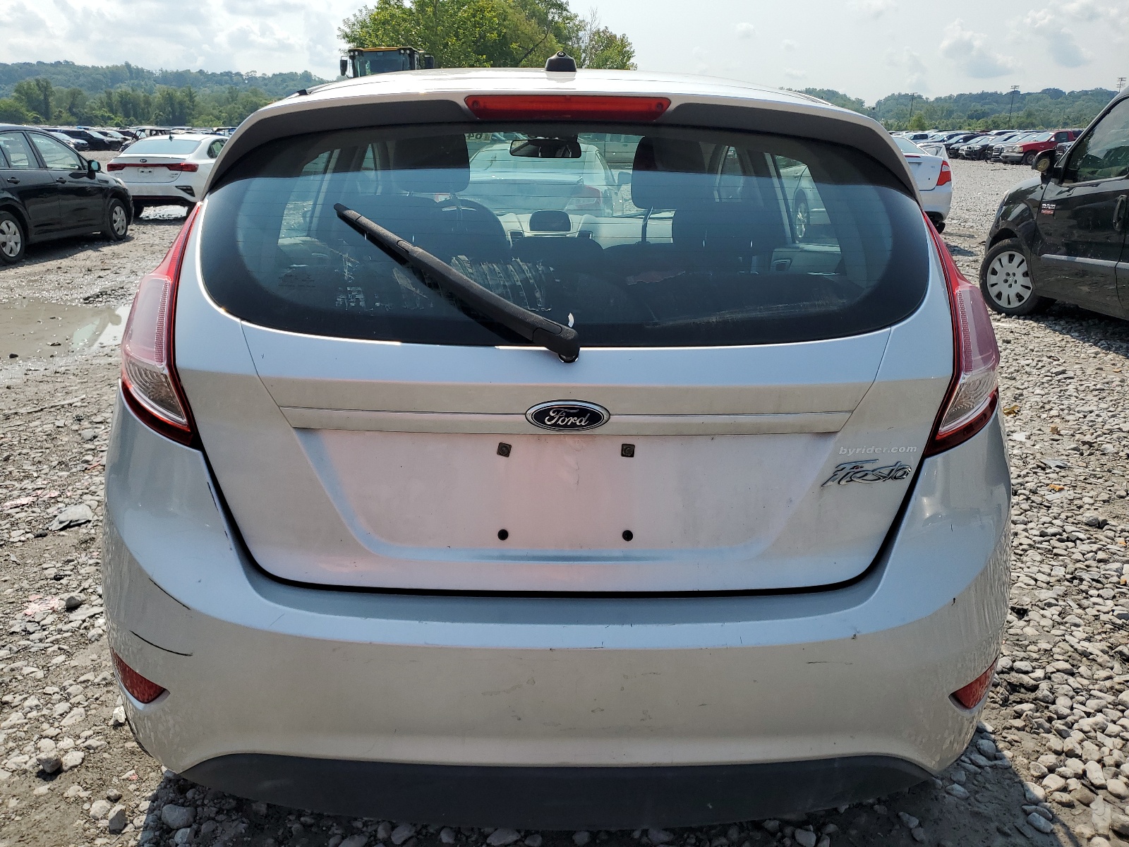 2016 Ford Fiesta S vin: 3FADP4TJ3GM156362