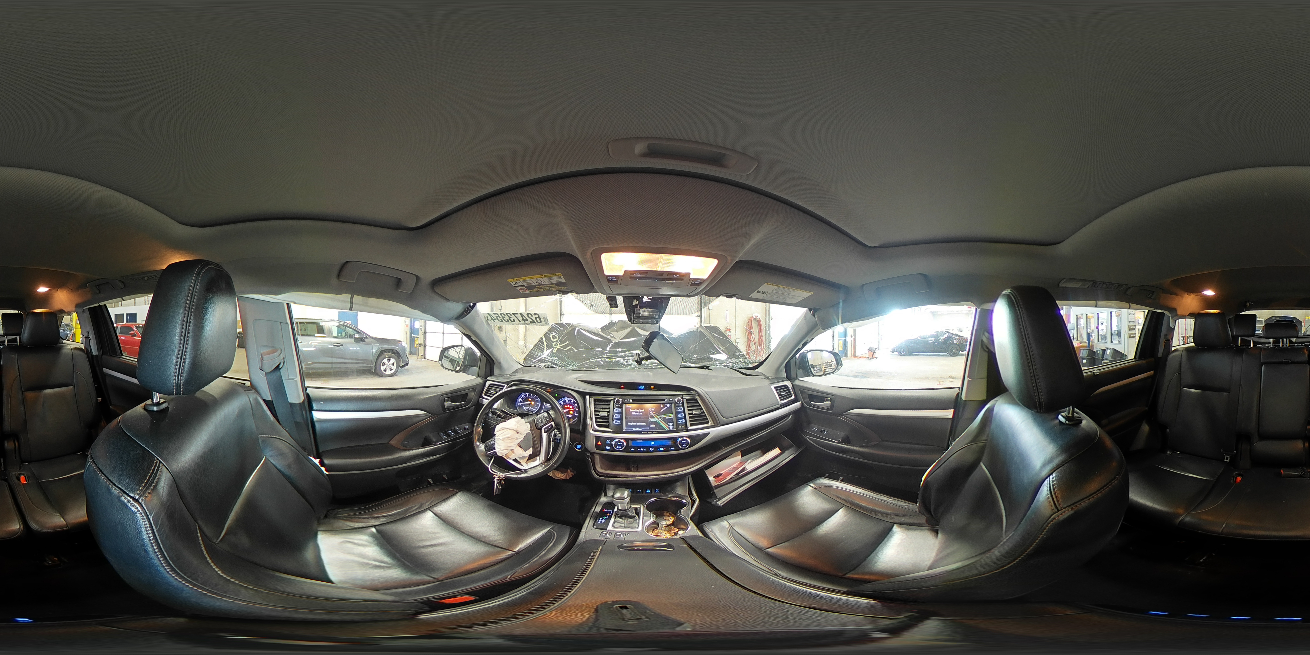 2018 Toyota Highlander Se VIN: 5TDJZRFH2JS812877 Lot: 62473354