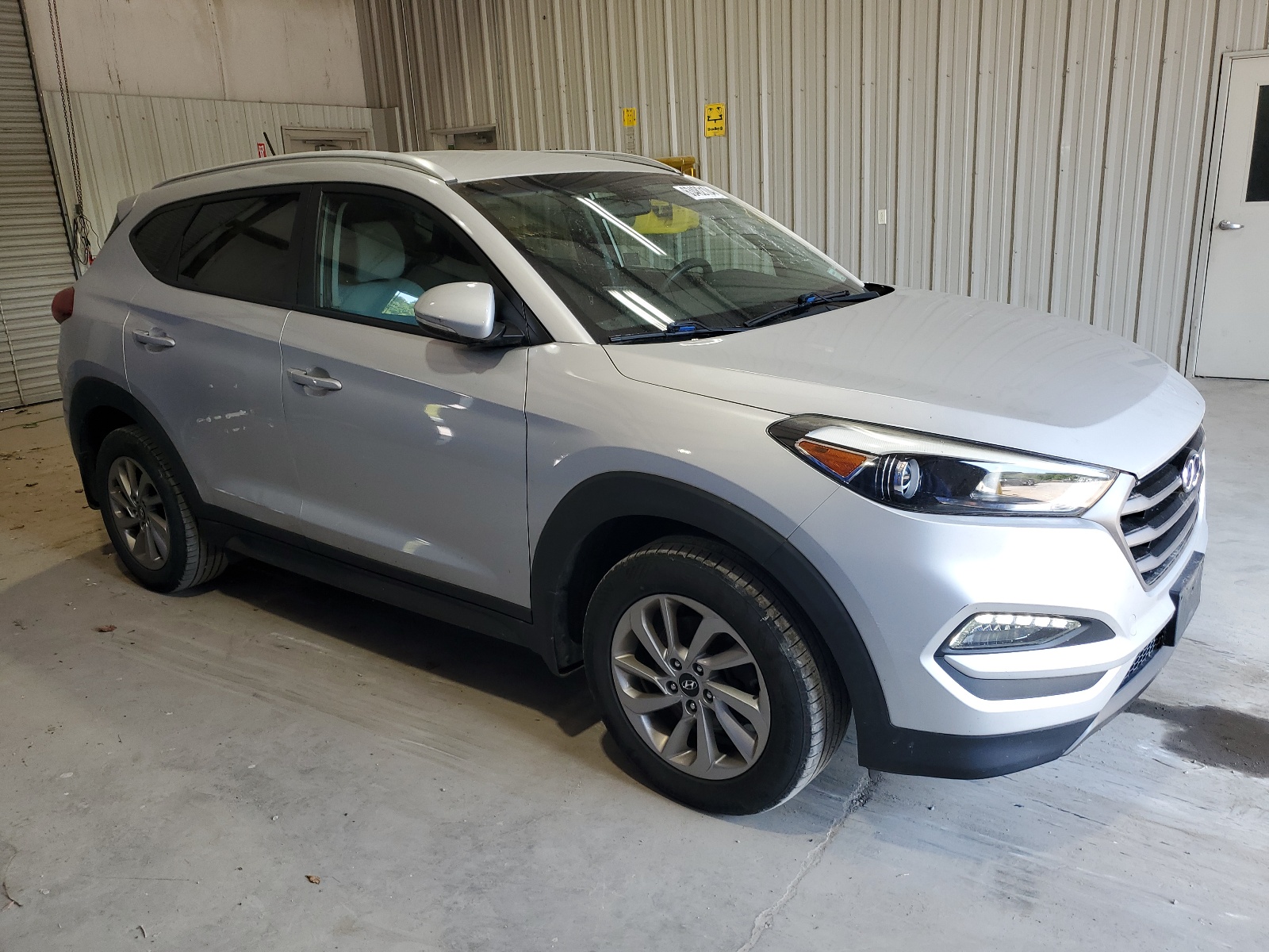 2016 Hyundai Tucson Limited vin: KM8J3CA23GU048006