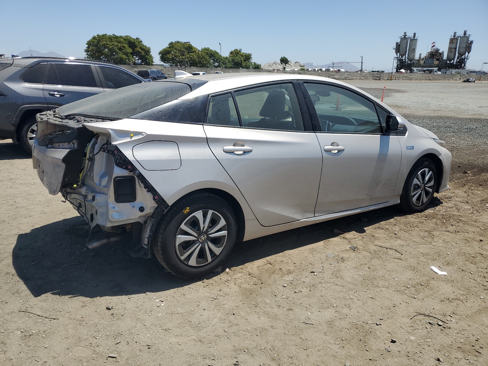 2018 Toyota Prius Prime vin: JTDKARFP0J3088238