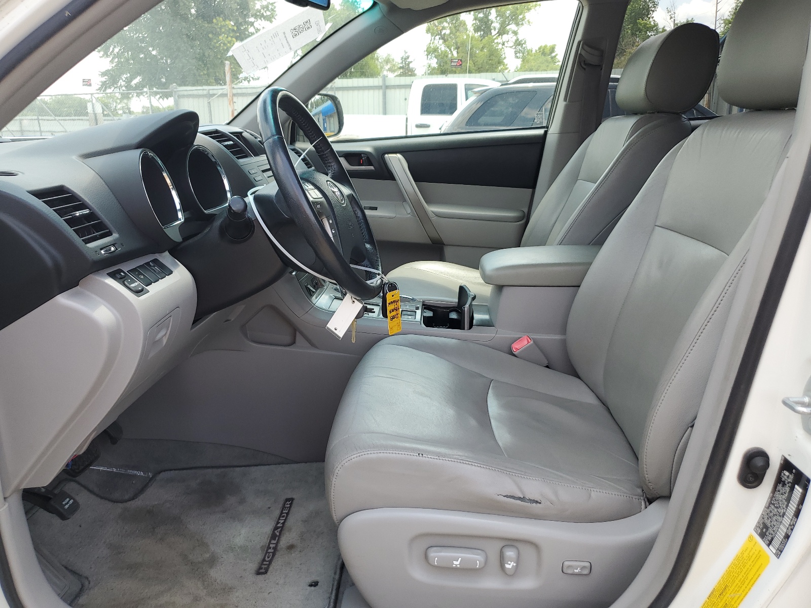 JTEES43A782077682 2008 Toyota Highlander Sport