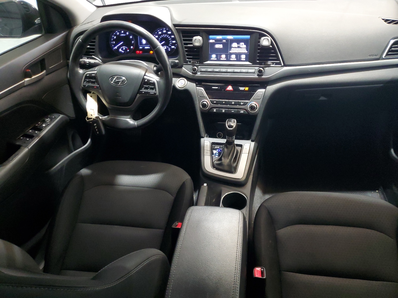 5NPD84LF9HH197492 2017 Hyundai Elantra Se