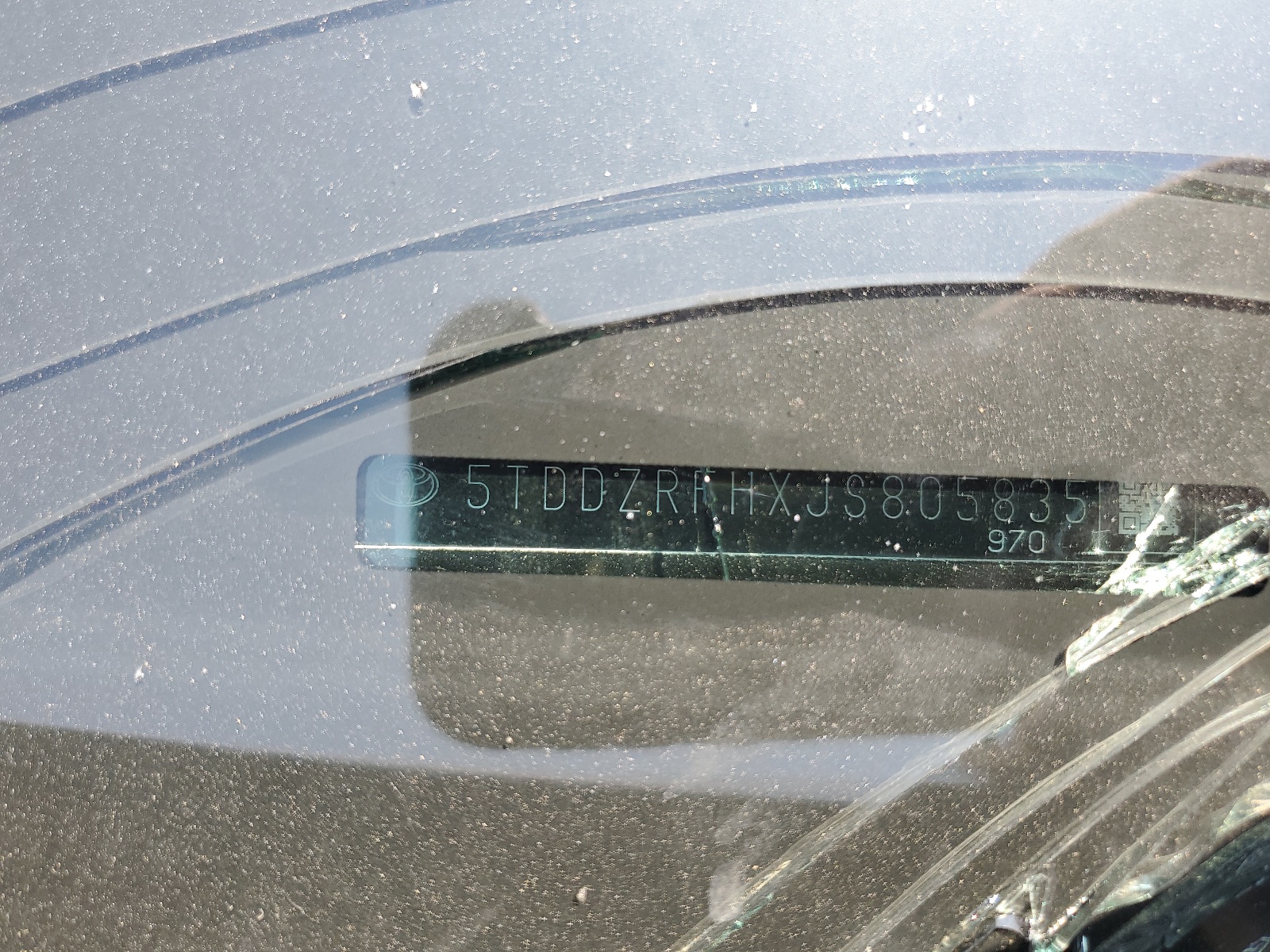 5TDDZRFHXJS805835 2018 Toyota Highlander Limited