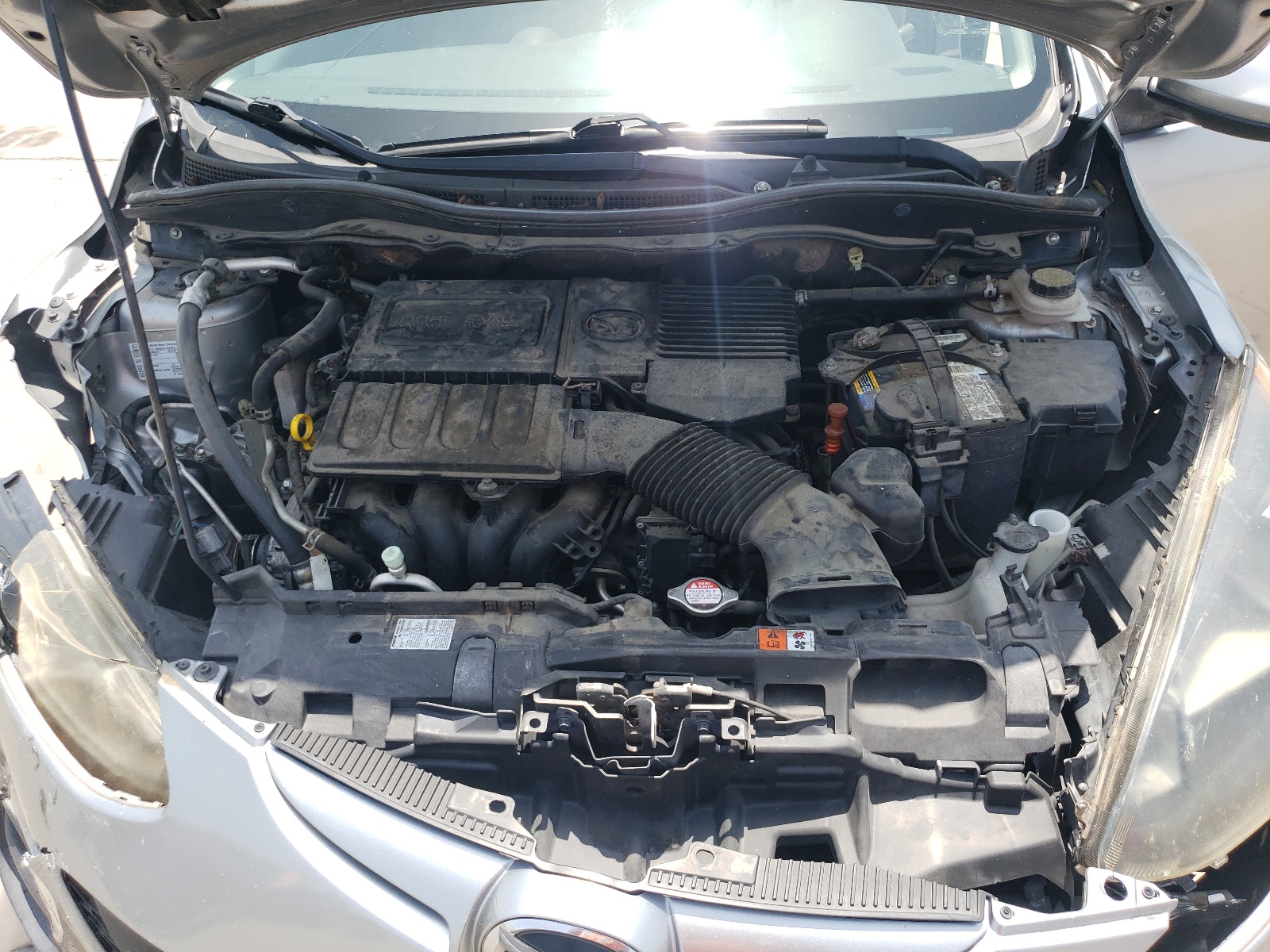 JM1DE1KY2C0139739 2012 Mazda Mazda2