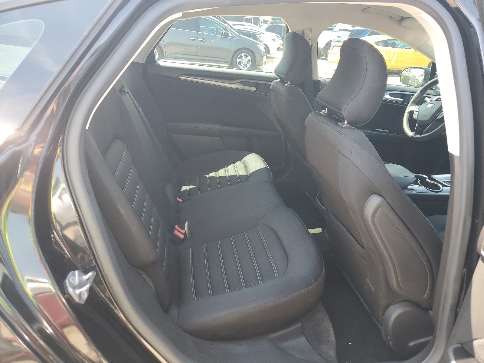 3FA6P0H75FR277331 2015 Ford Fusion Se