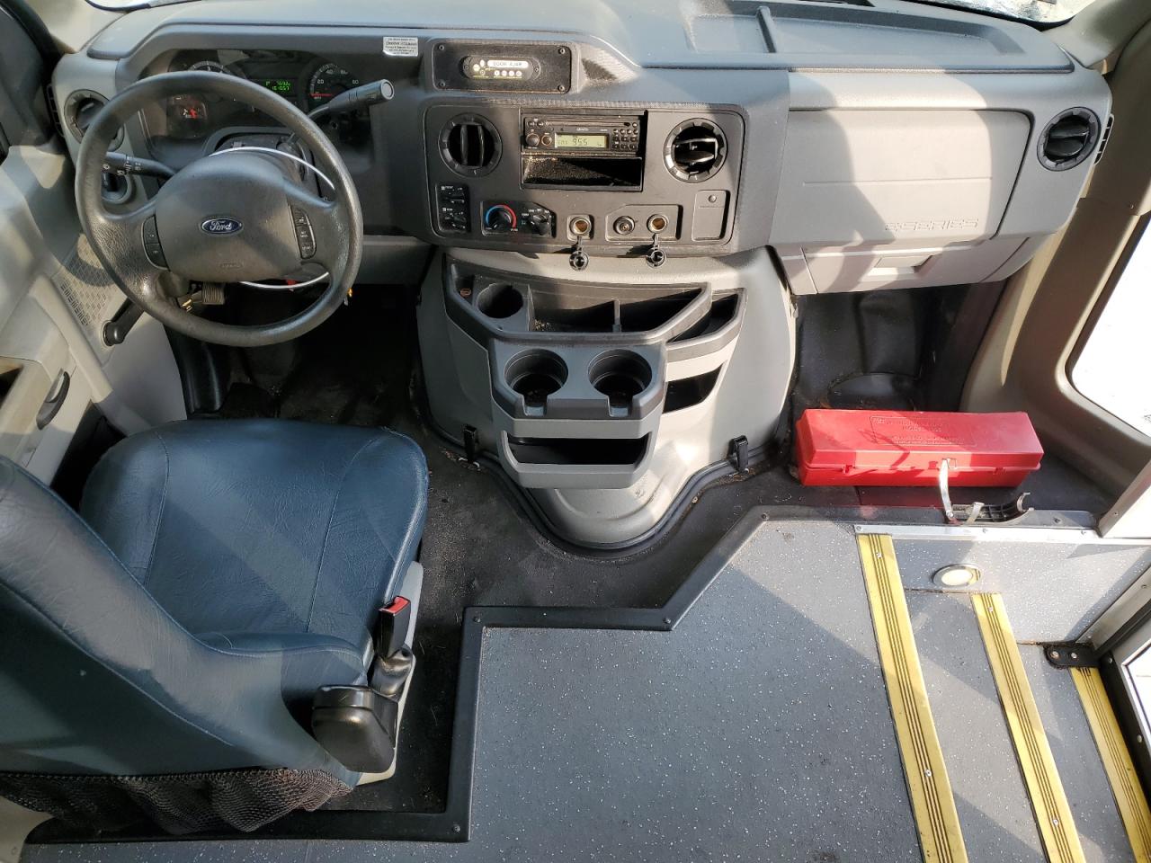 2014 Ford Econoline E350 Super Duty Cutaway Van VIN: 1FDEE3FL6EDB17958 Lot: 69126704