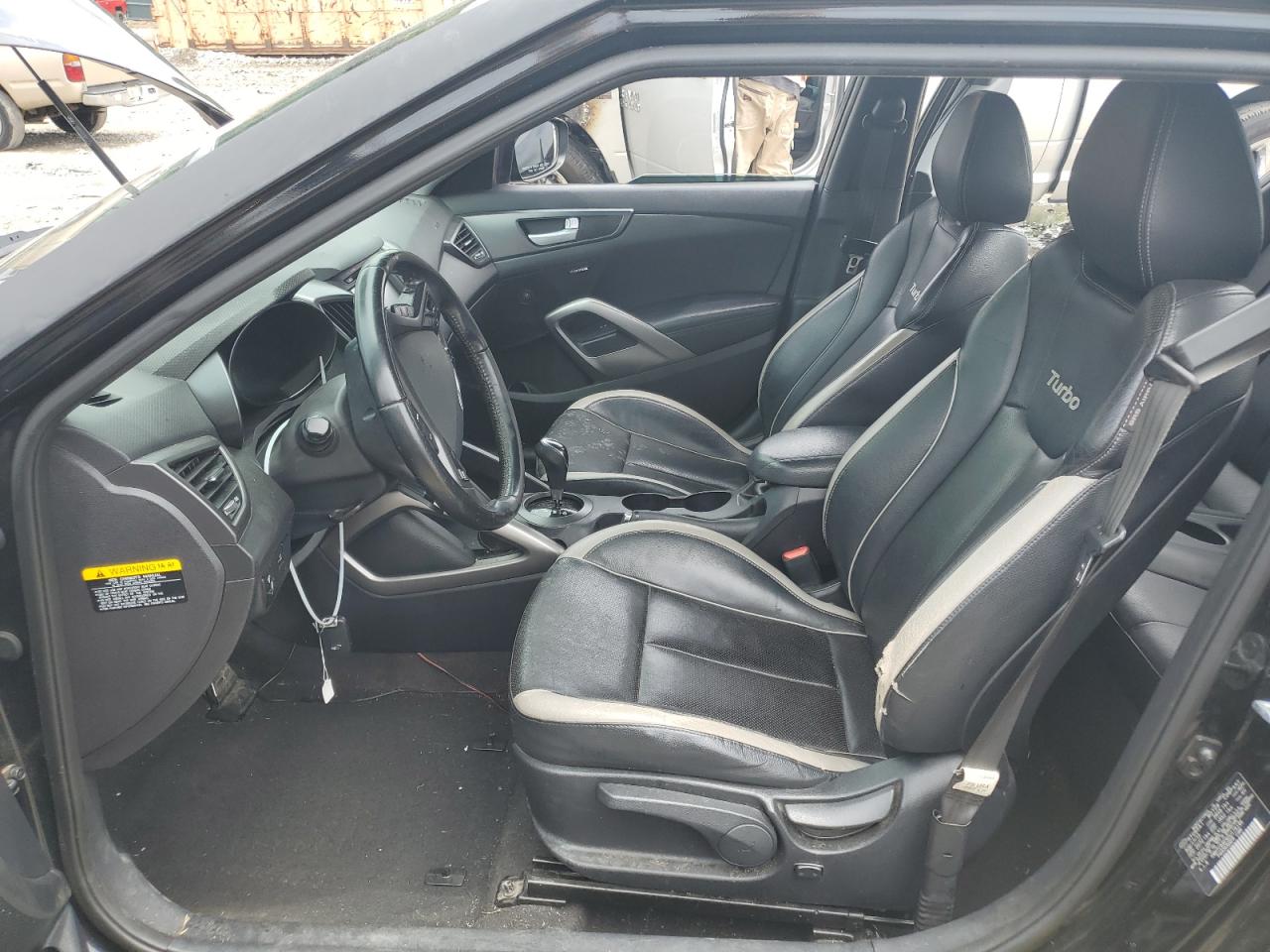 2013 Hyundai Veloster Turbo VIN: KMHTC6AE6DU174196 Lot: 64353194