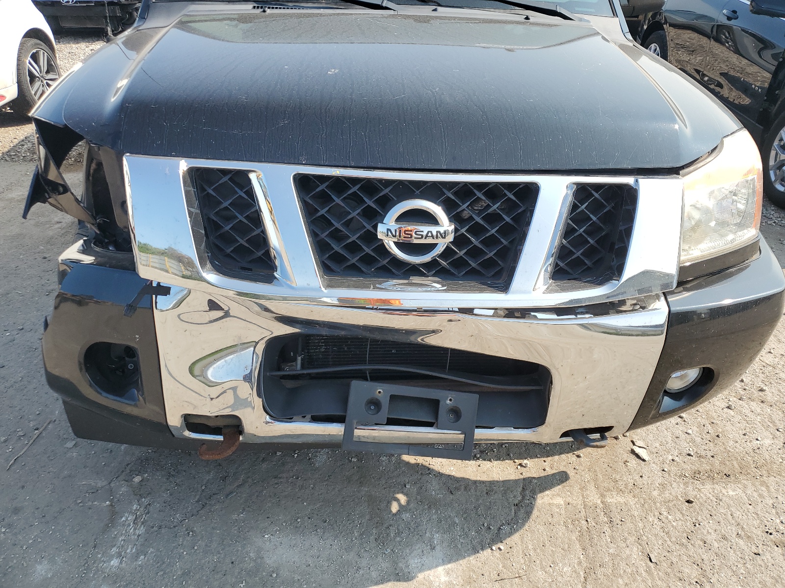 1N6AA0CC7FN502570 2015 Nissan Titan S