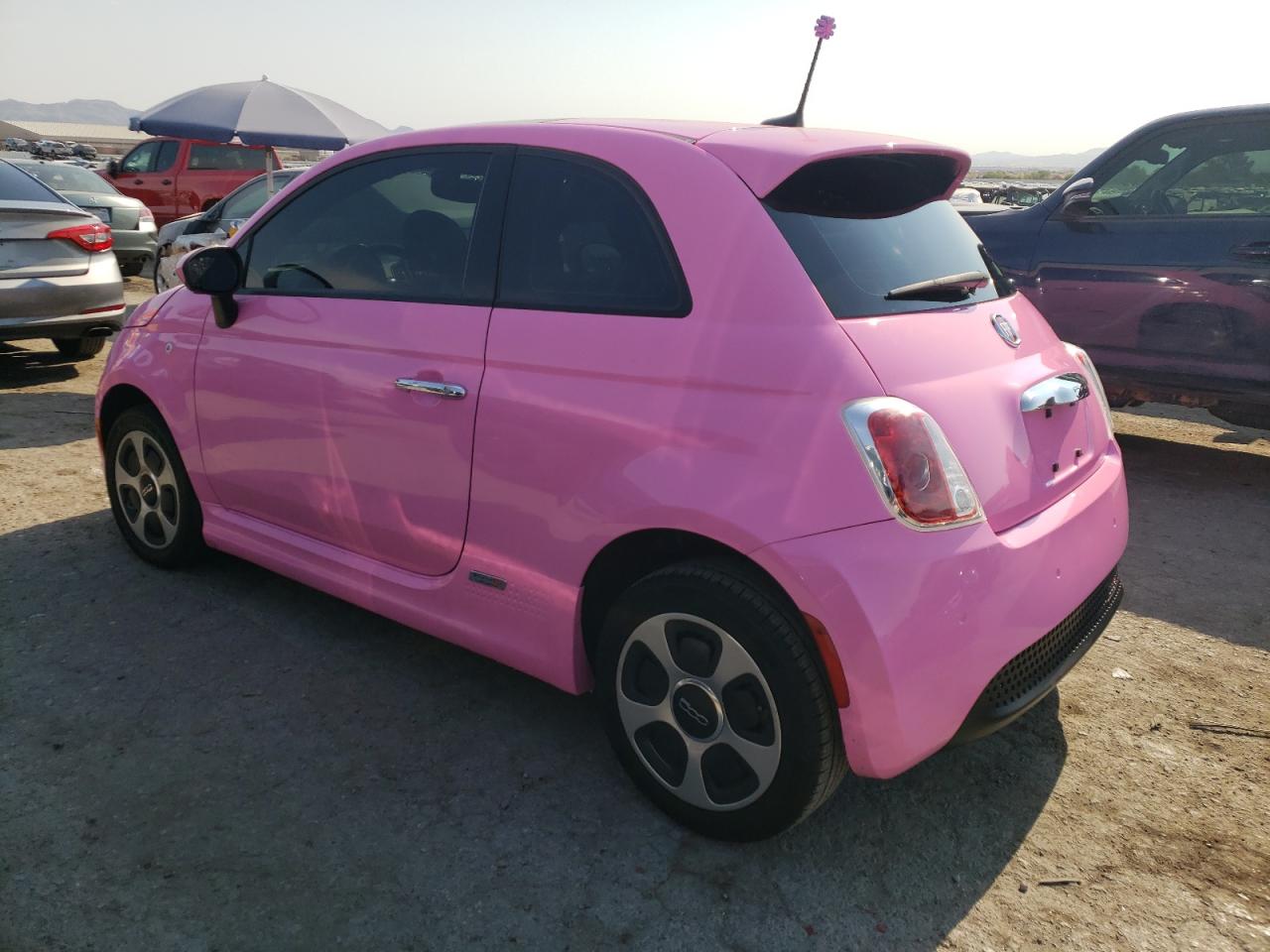 2016 Fiat 500 Electric VIN: 3C3CFFGE1GT214125 Lot: 63070534