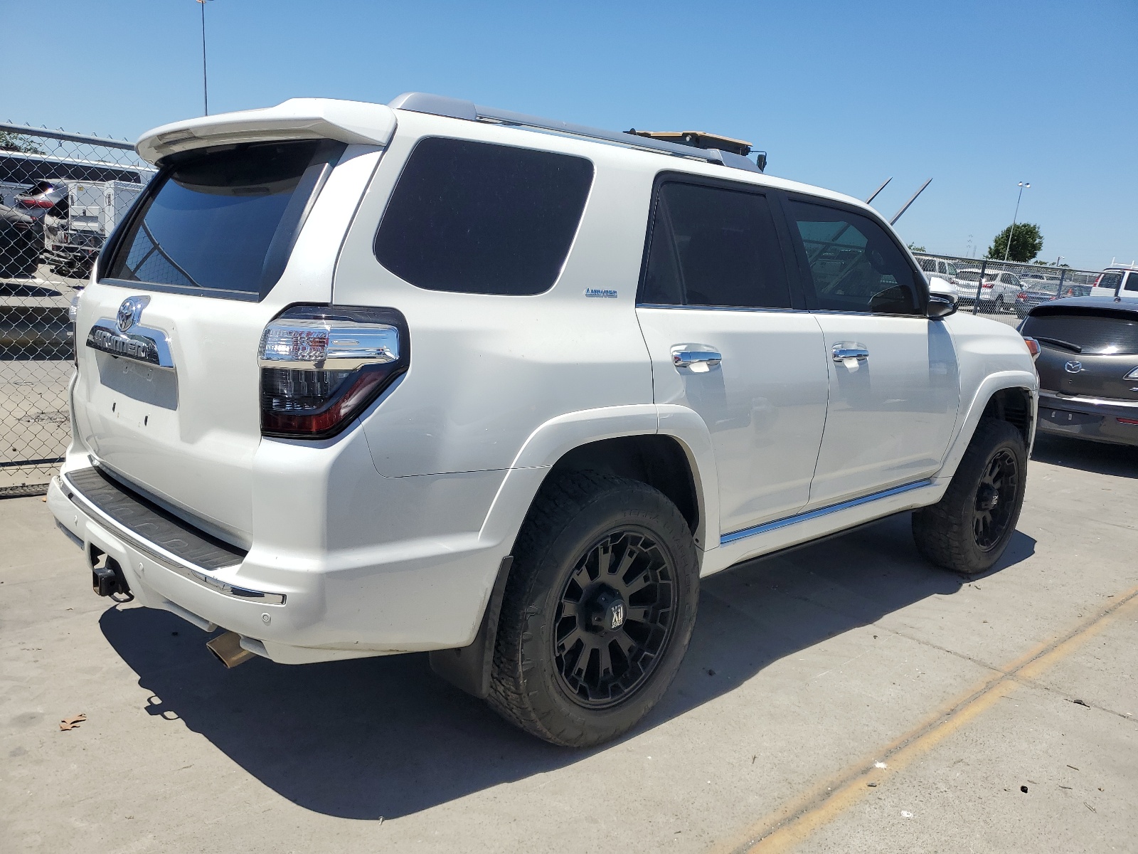 JTEBU5JR5F5239266 2015 Toyota 4Runner Sr5