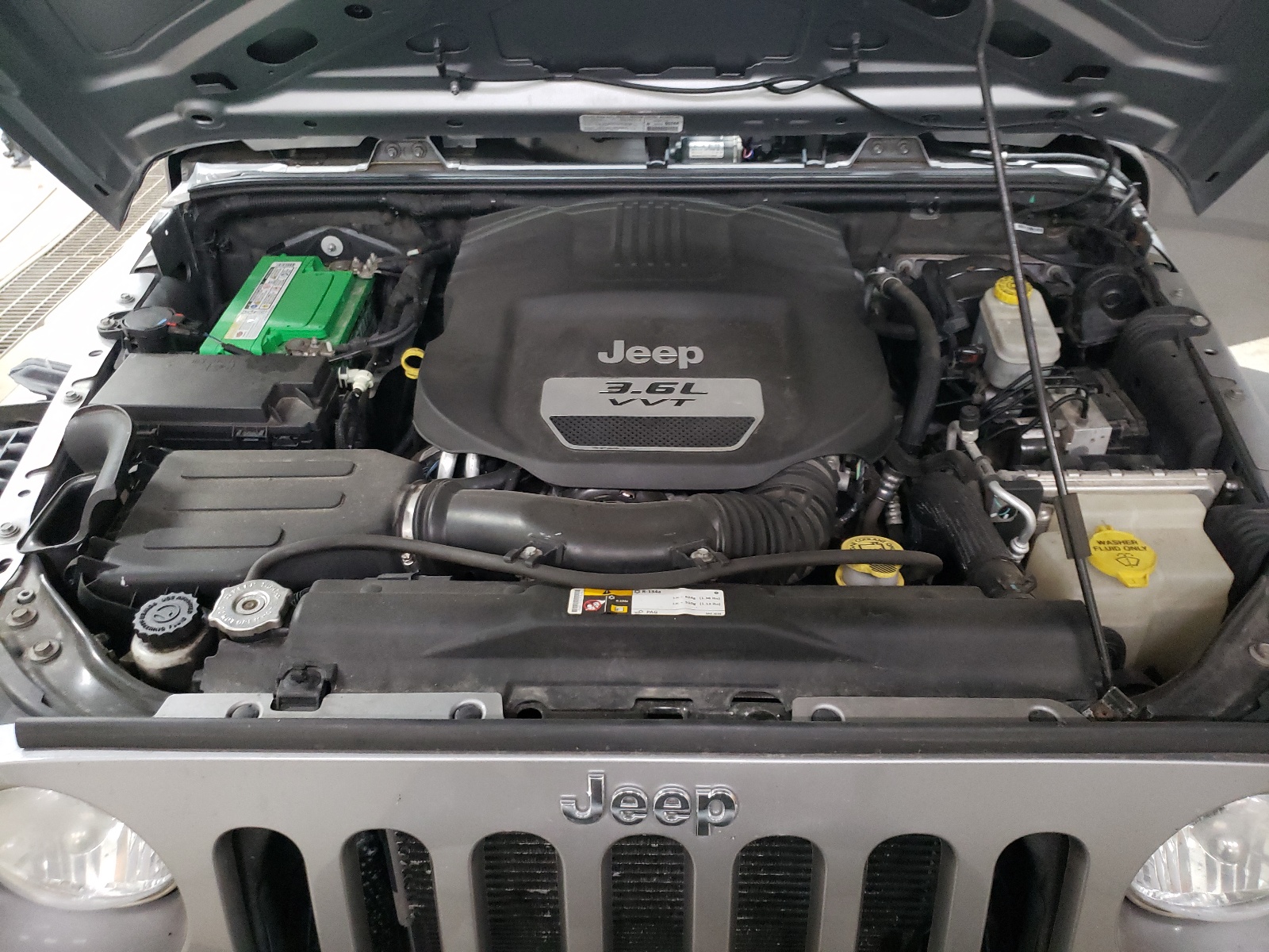 1C4AJWAG1DL556595 2013 Jeep Wrangler Sport