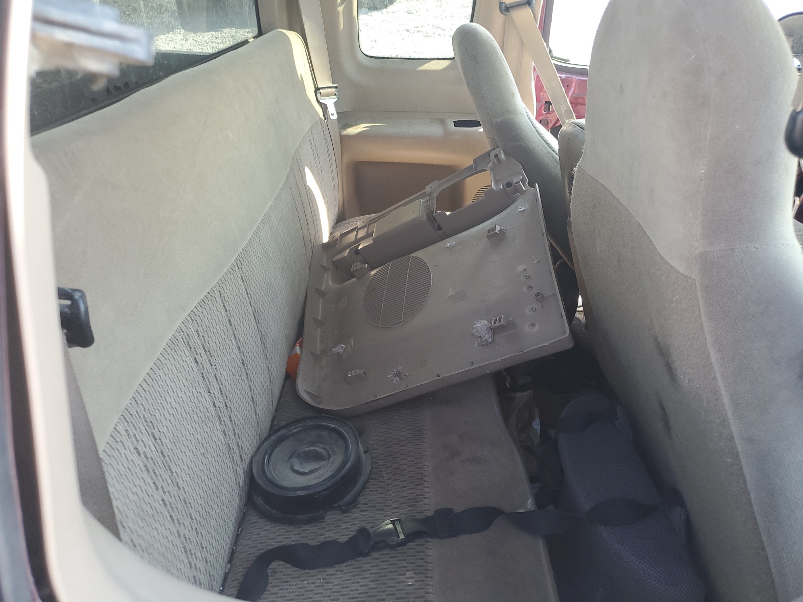 1FTZX1768WNC26043 1998 Ford F150