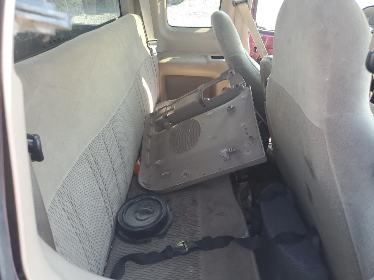 1998 Ford F150 VIN: 1FTZX1768WNC26043 Lot: 64589844