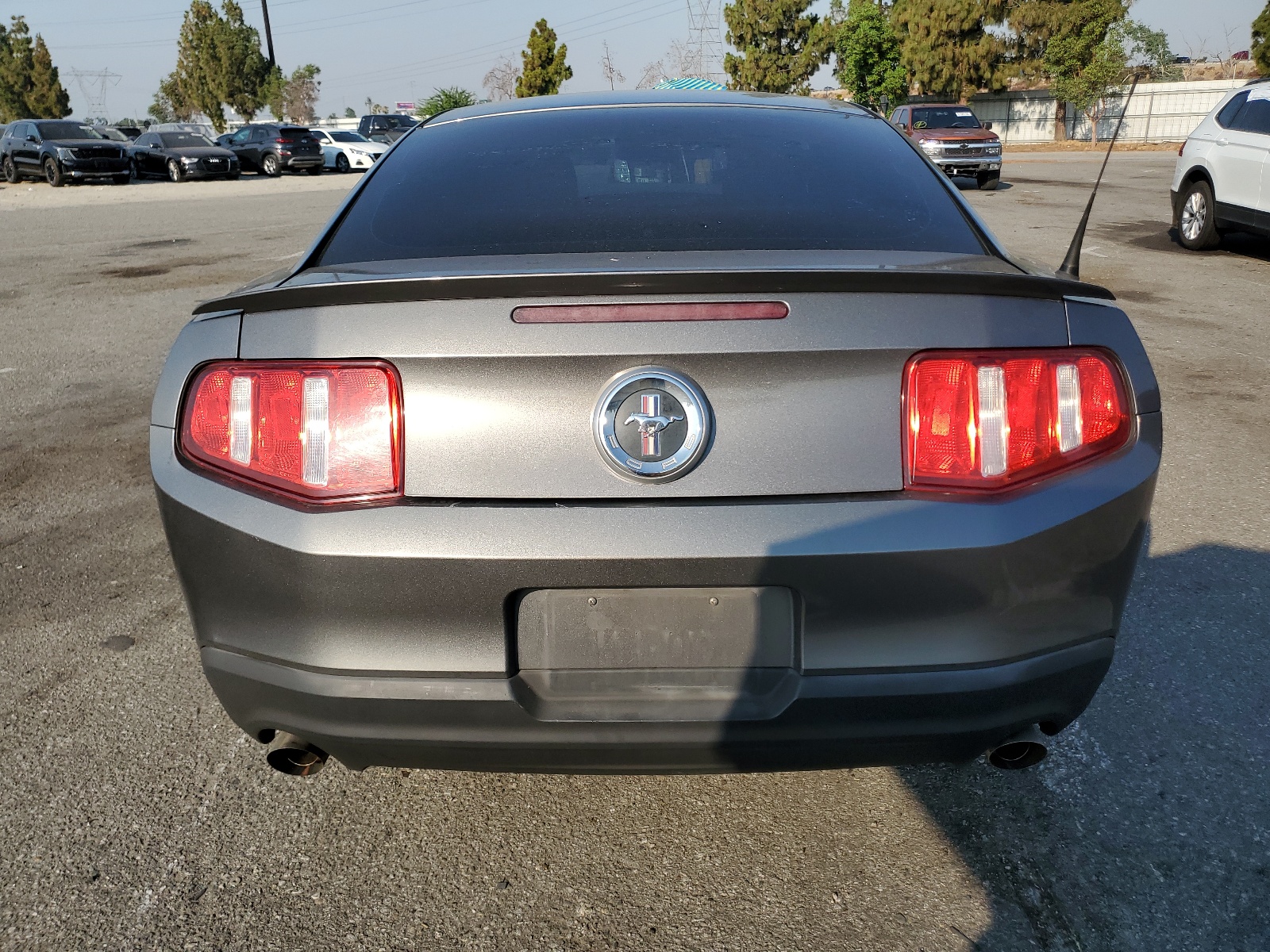 2012 Ford Mustang vin: 1ZVBP8AMXC5262228