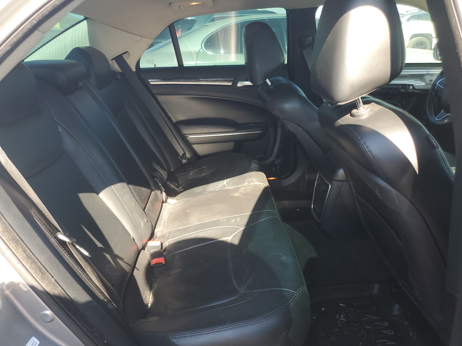 2C3CCAAG5FH931561 2015 Chrysler 300 Limited