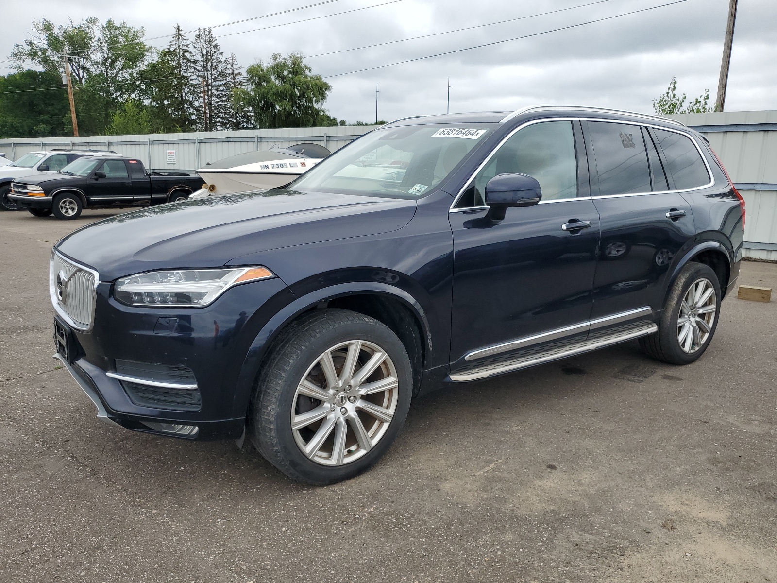 2016 Volvo Xc90 T6 vin: YV4A22PL4G1042487